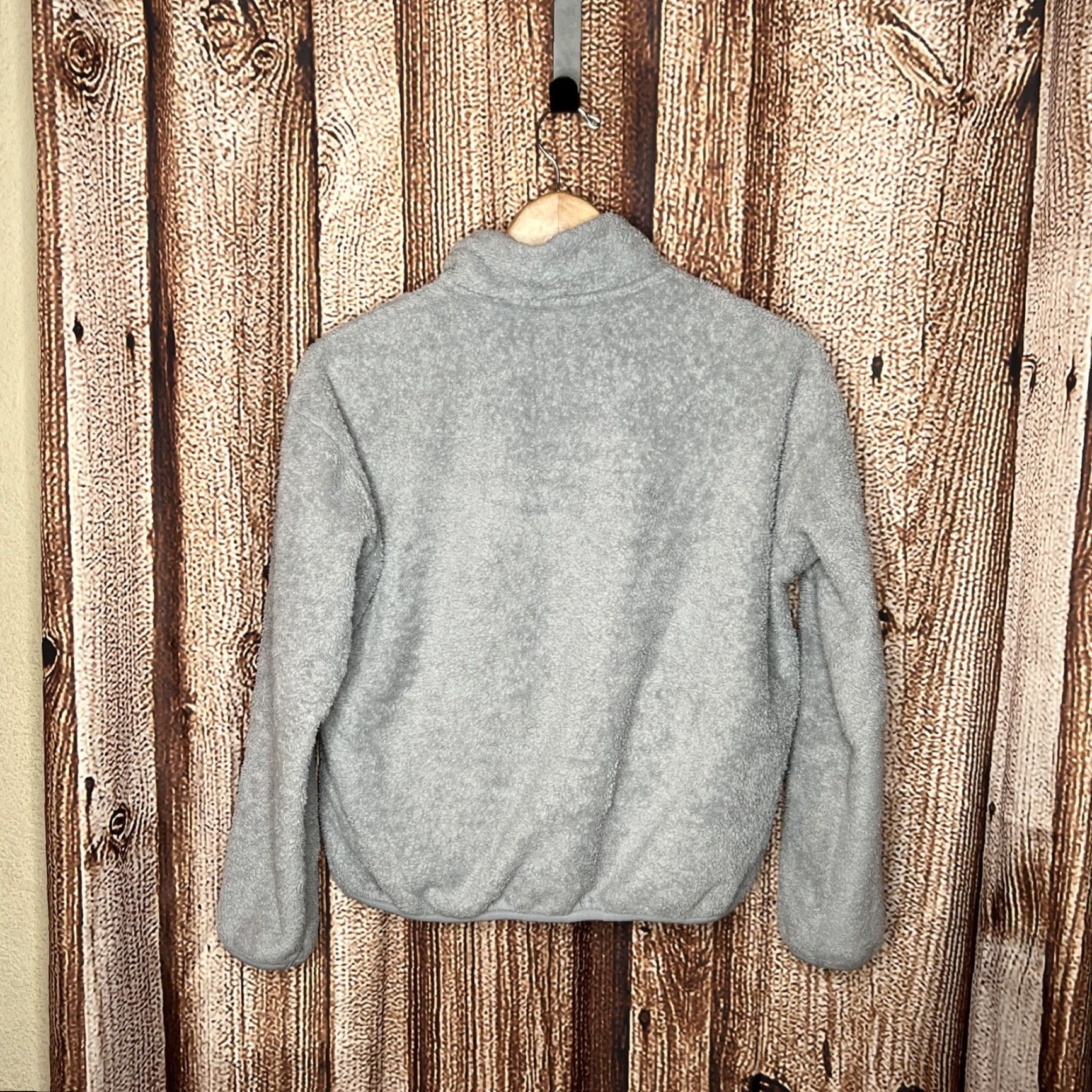 Uniqlo VINTAGE Uniqlo Jacket Womens Small Gray Deep Pile Fleece Outdoor Casual Full Zip Size S / US 4 / IT 40 - 4 Thumbnail