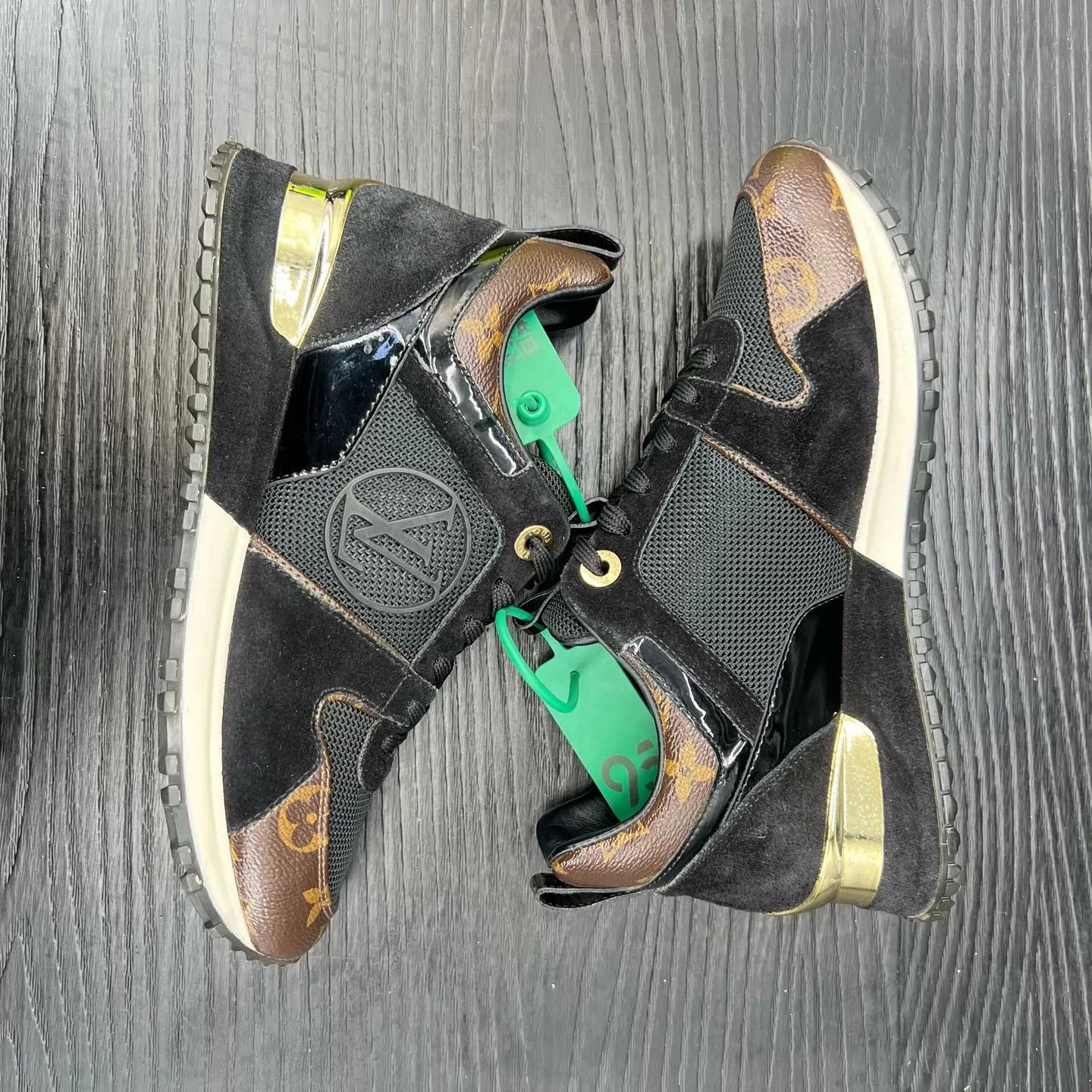 Louis Vuitton Louis Vuitton Runaway Black Monogram 34.5 EU New Size US 4 / IT 34 - 2 Thumbnail