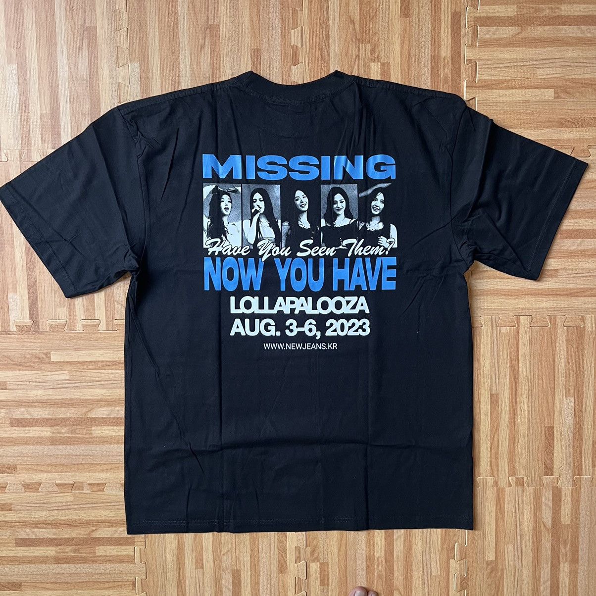 Band Tees 🐰Bunnies🐰 Nwjns lollapaloozaa x newjeans girl group kpop Size US XL / EU 56 / 4 - 2 Thumbnail
