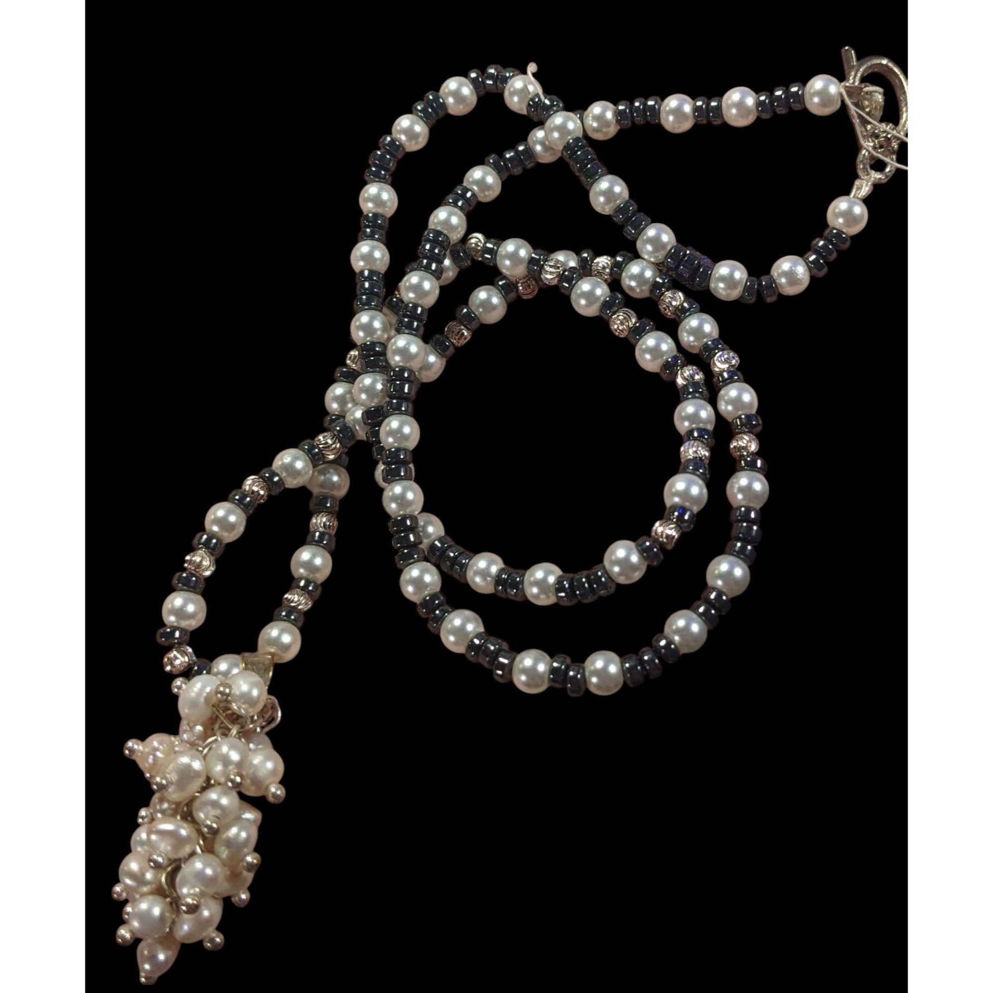 Other Handmade Whimsical Pearl And Glass Beaded Cluster Pendant Ne Size ONE SIZE - 8 Thumbnail