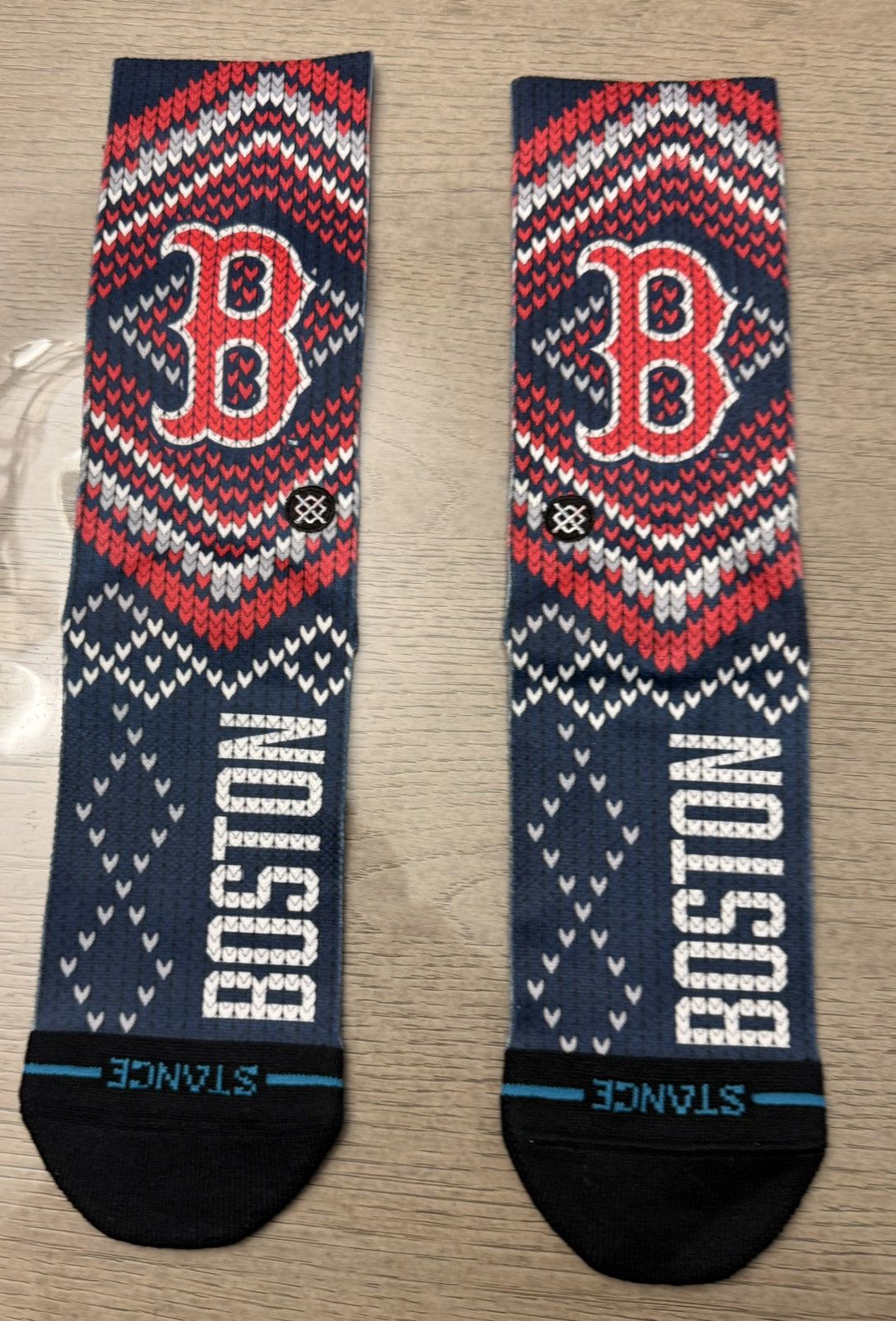 Other 2 Pairs of Boston Red Sox Christmas Socks Size ONE SIZE - 1 Thumbnail