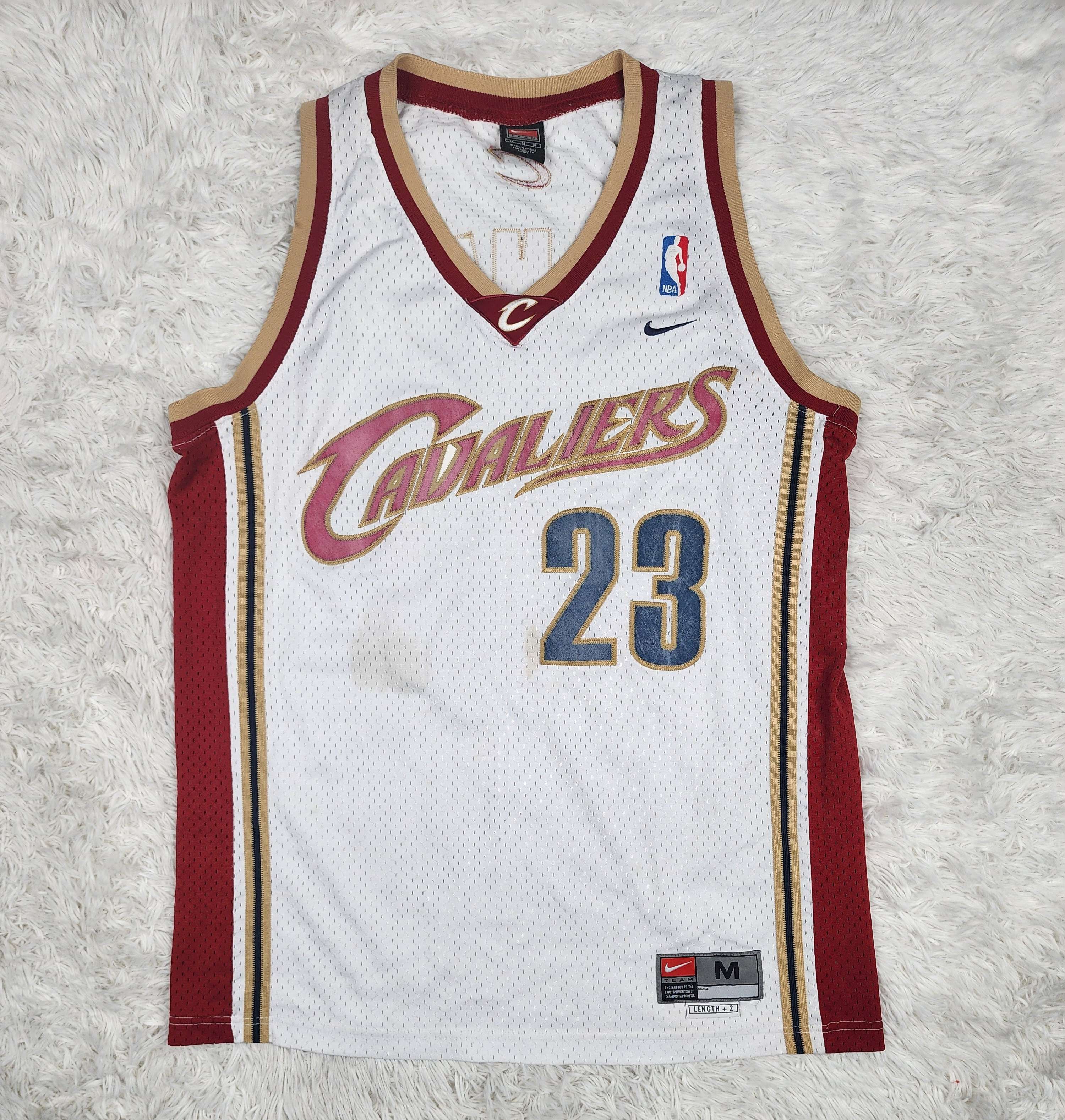 Nike Vintage Y2K Nike Cavaliers Lebron James #23 2003/04 jersey Size US M / EU 48-50 / 2 - 1 Thumbnail