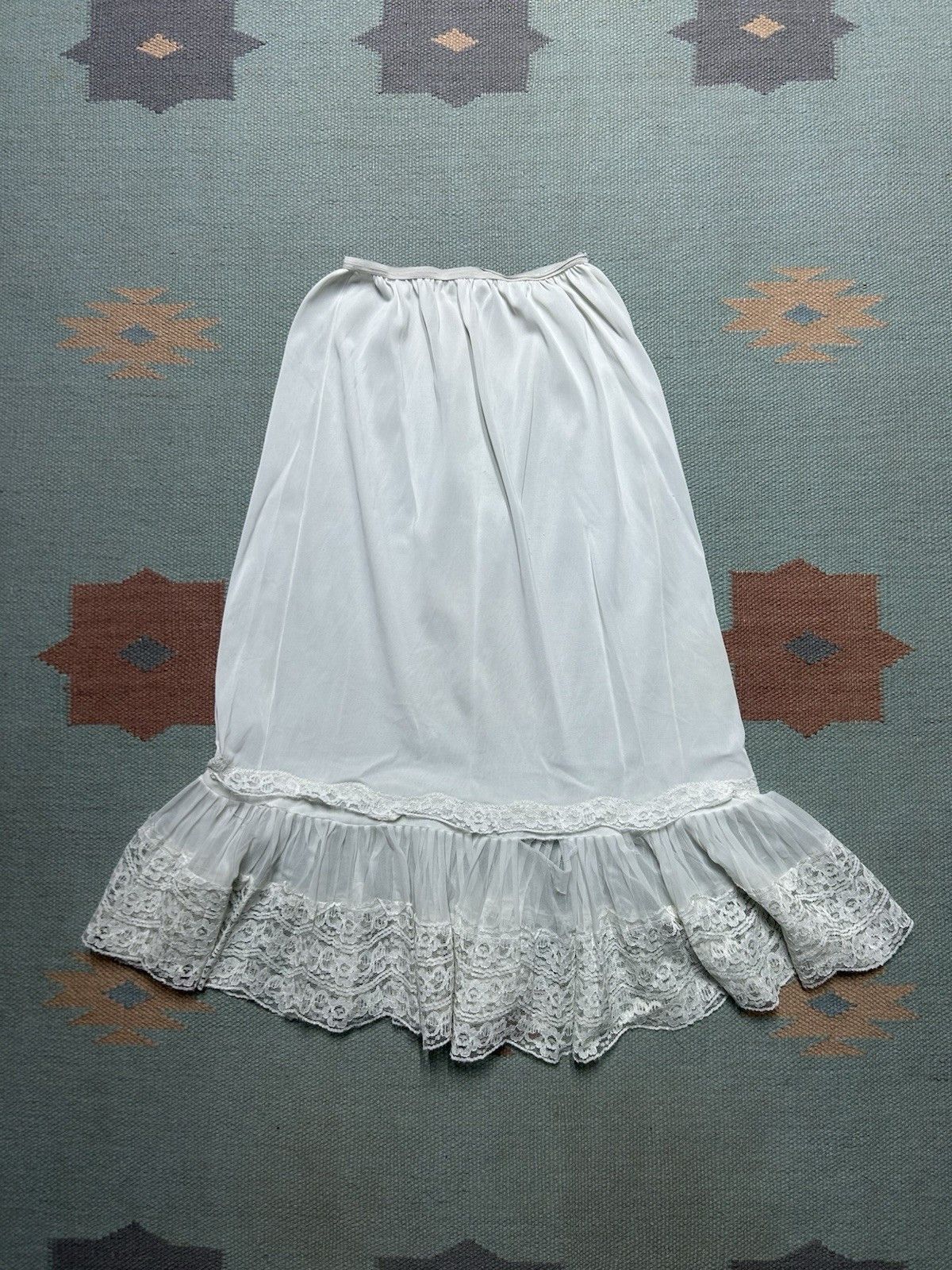 Vintage Vtg 50s nylon slip skirt Movie Star lace lingerie womens med Size 26" / US 2 / IT 38 - 1 Thumbnail