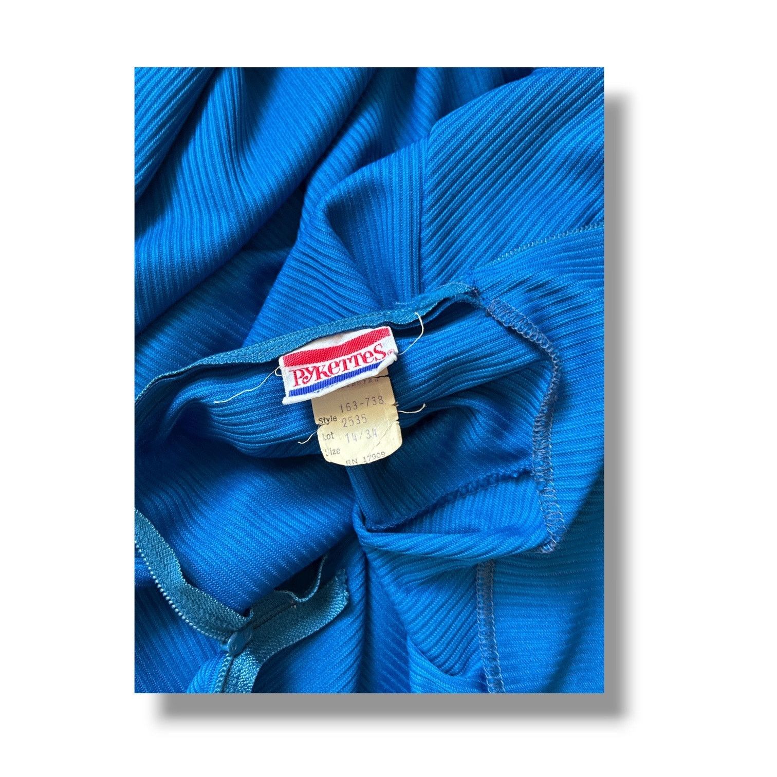 Vintage Vintage 70s Pykettes ribbed true turtleneck bishop sleeves Size XL / US 12-14 / IT 48-50 - 7 Thumbnail