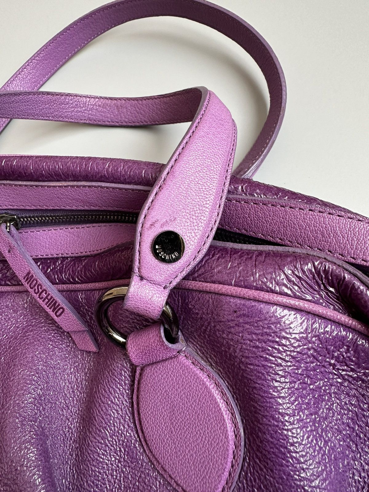 Moschino Moschino Purple Crinkled Patent Double Zip Pocket Duffel Bag Size ONE SIZE - 5 Thumbnail