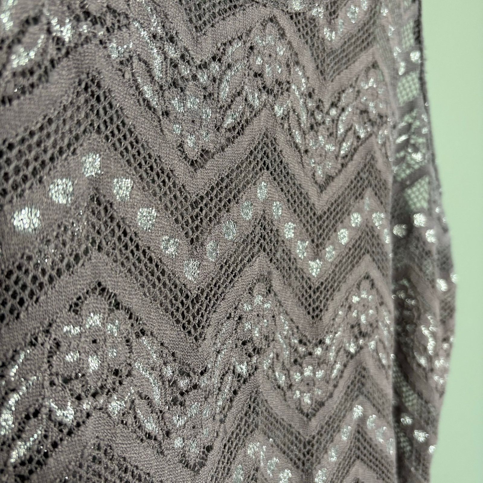 BKE BKE Women's Y2K Gray & Silver Lace & Metallic Tank Top Size L / US 10 / IT 46 - 4 Thumbnail