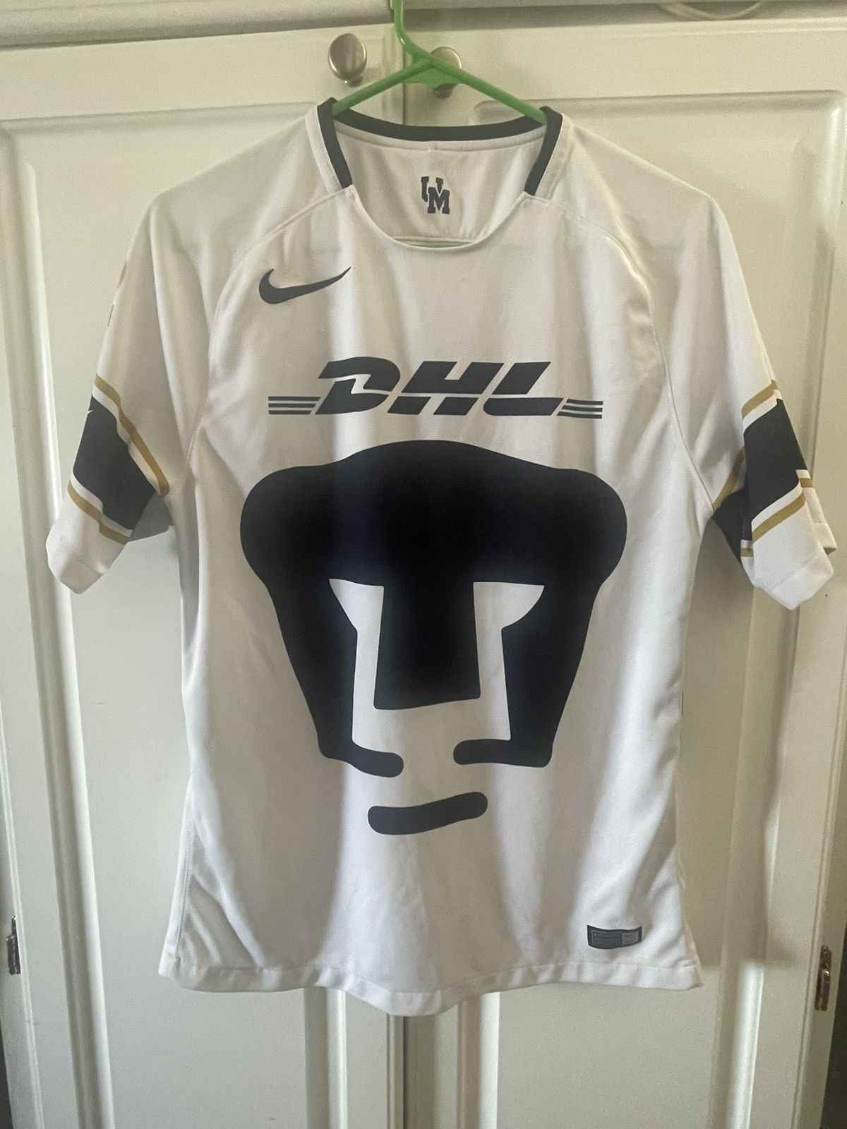 Nike UNAM Pumas Mexico Soccer Football Jersey Medium