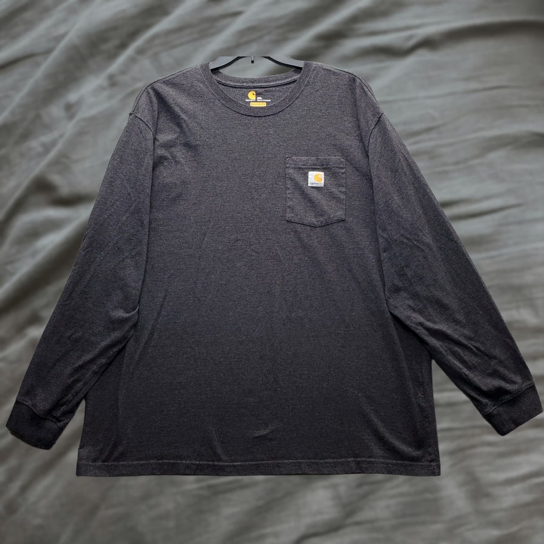 Carhartt Carhartt Mens Shirt 2XL Gray Original Fit Chest Pocket Raglan Sleeve Pullover Shirt Size US XXL / EU 58 / 5 - 1 Thumbnail
