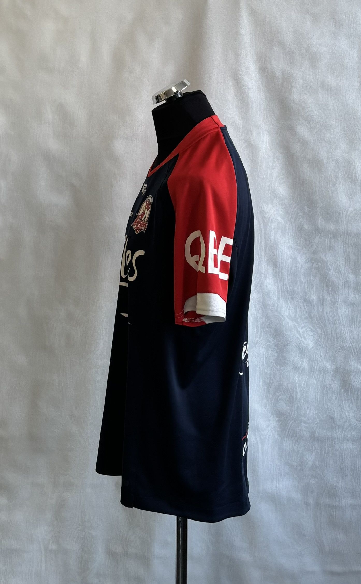 Other Sydney Roosters ISC Rugby Shirt Size L Size US L / EU 52-54 / 3 - 3 Thumbnail