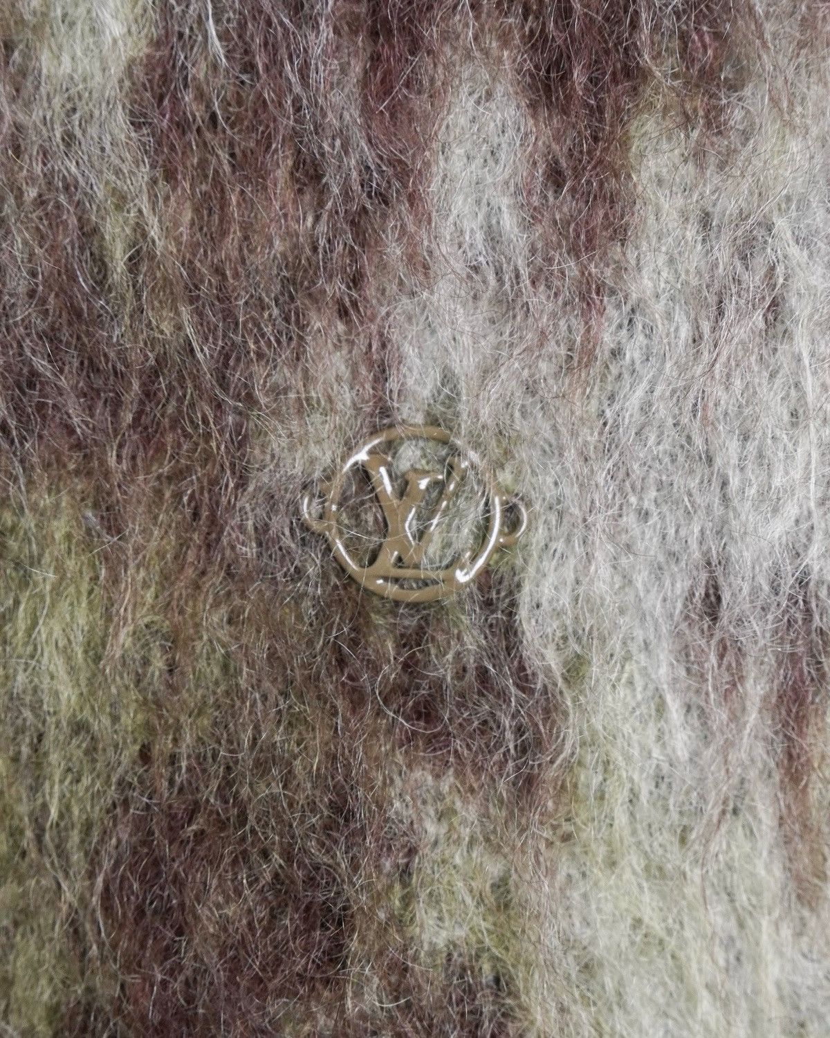 Louis Vuitton FW19 Camouflage Mohair Turtleneck Sweater Size US XL / EU 56 / 4 - 3 Thumbnail