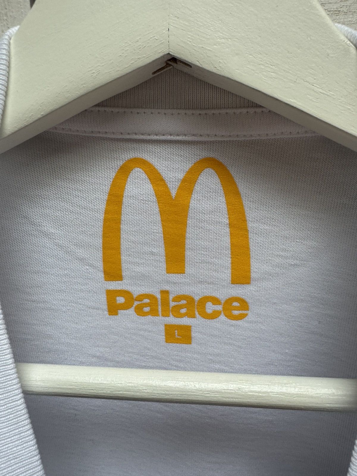 Palace Men’s Casula Palace McDonald White Size US L / EU 52-54 / 3 - 7 Thumbnail