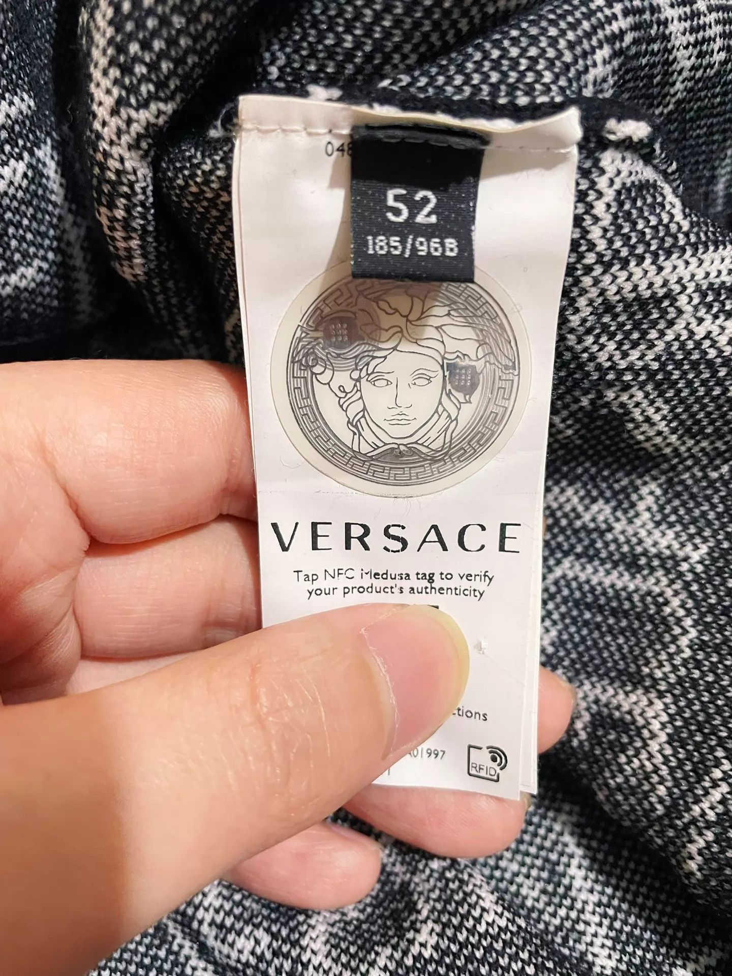 Versace Versace 25S Runway Letter Intarsia Crewneck Wool Knit XL Size US L / EU 52-54 / 3 - 7 Thumbnail