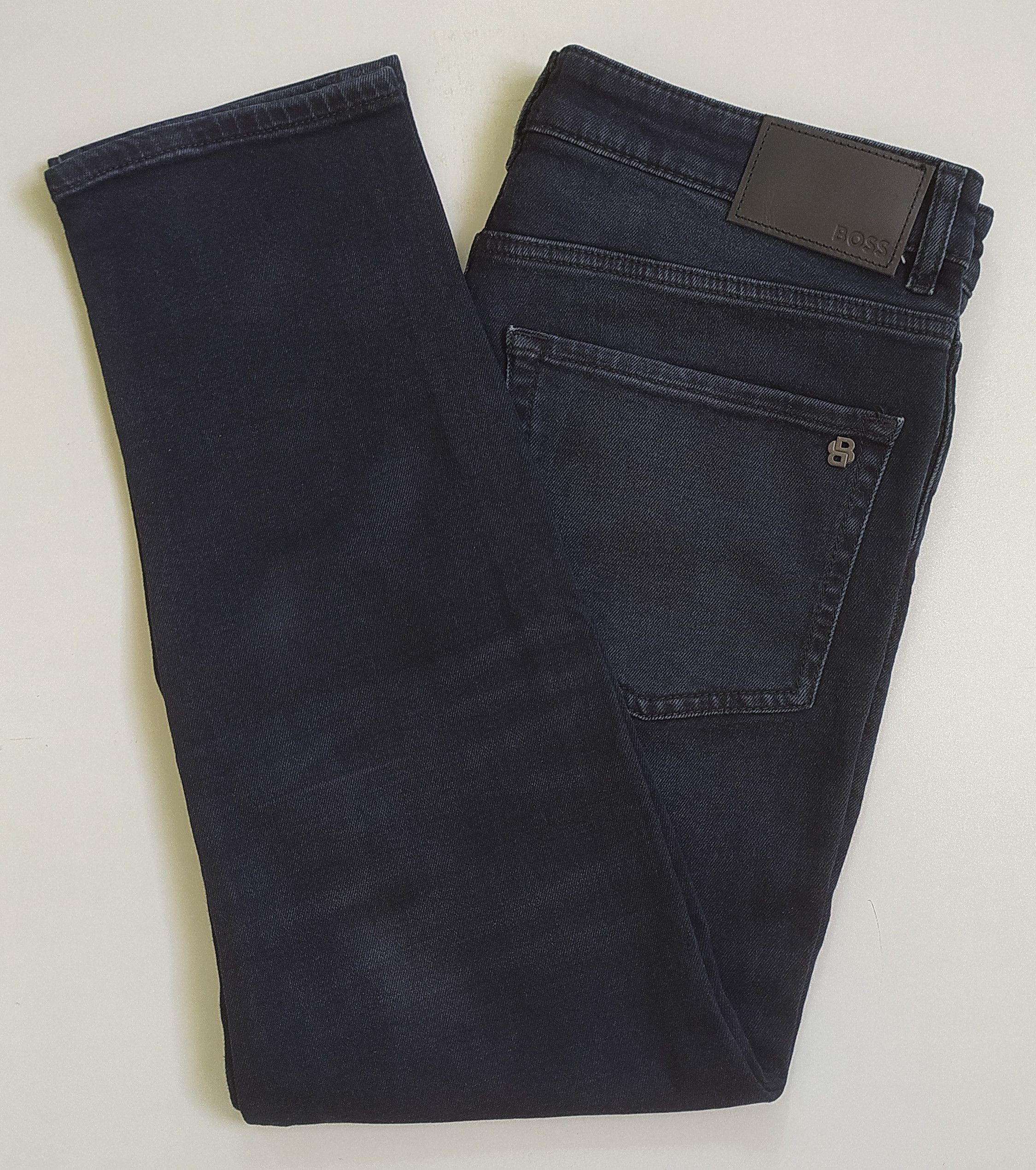 Hugo Boss HUGO BOSS Onyx Slim Taper fit Jeans Free Shipping T/6040 Size US 32 / EU 48 - 3 Thumbnail