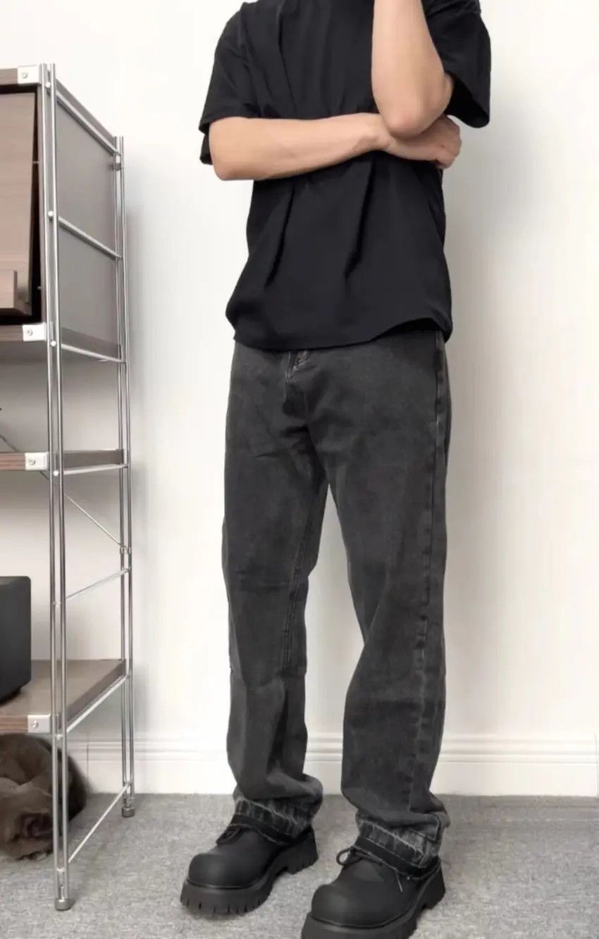 Designer × Japanese Brand Retro washed distressed black straight-leg jeans Size US 32 / EU 48 - 2 Thumbnail