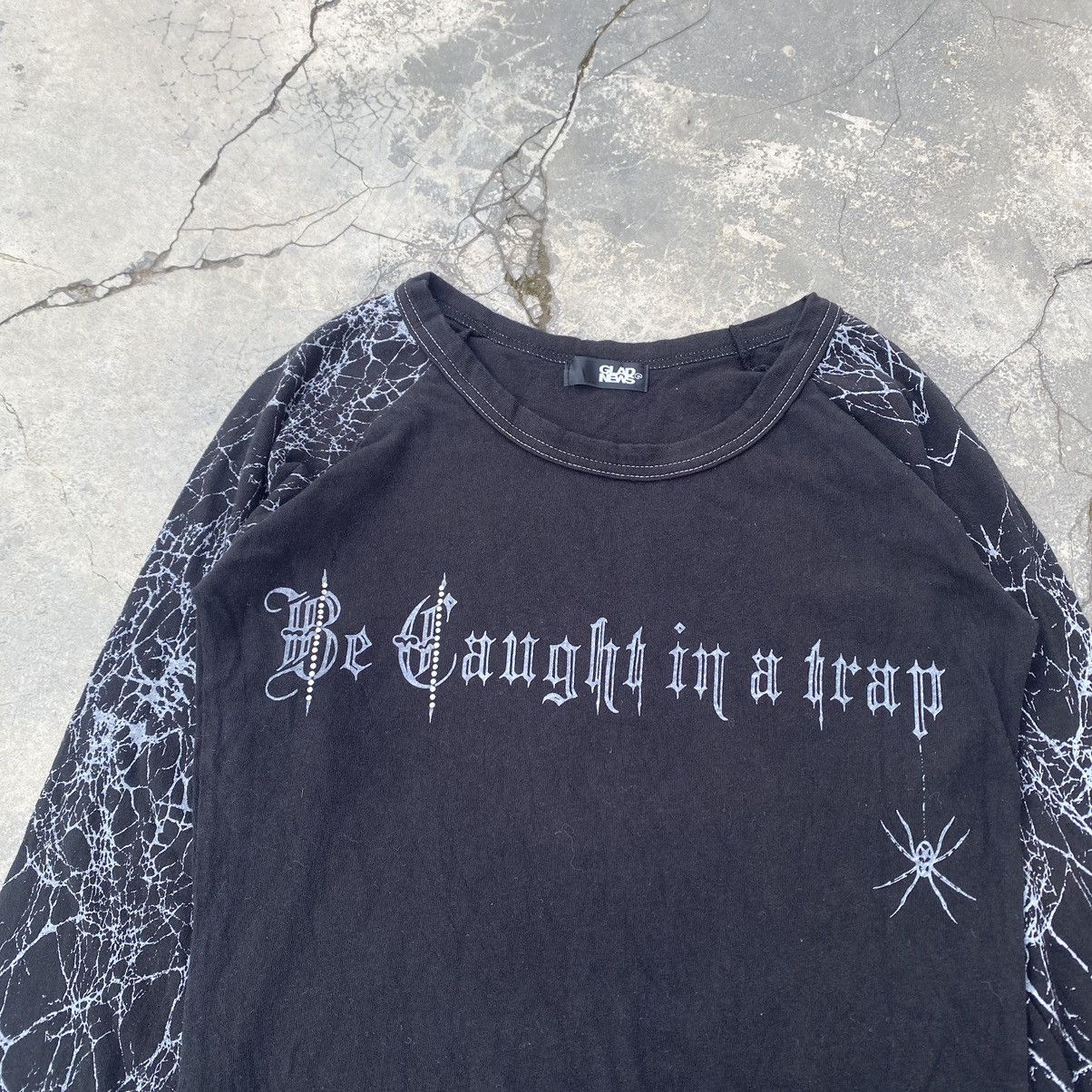 KMRii Glad News Spider Trap tee Size US S / EU 44-46 / 1 - 4 Thumbnail