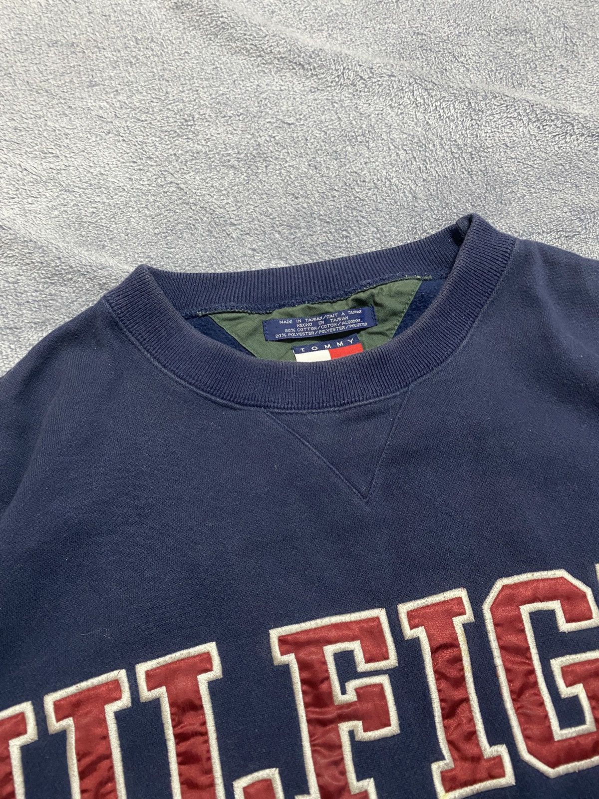 Tommy Hilfiger Vintage Tommy Hilfiger Sweatshirt Big Logo Y2K 90s Size US L / EU 52-54 / 3 - 6 Thumbnail