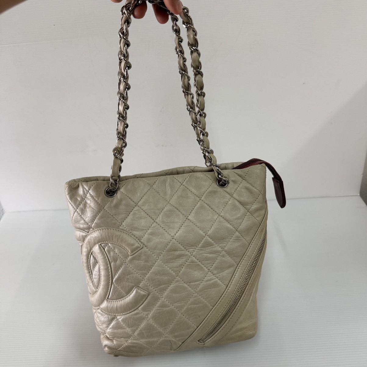 Chanel Chanel Cambon Silver Leather Chain Shoulder Bag Size ONE SIZE - 1 Thumbnail