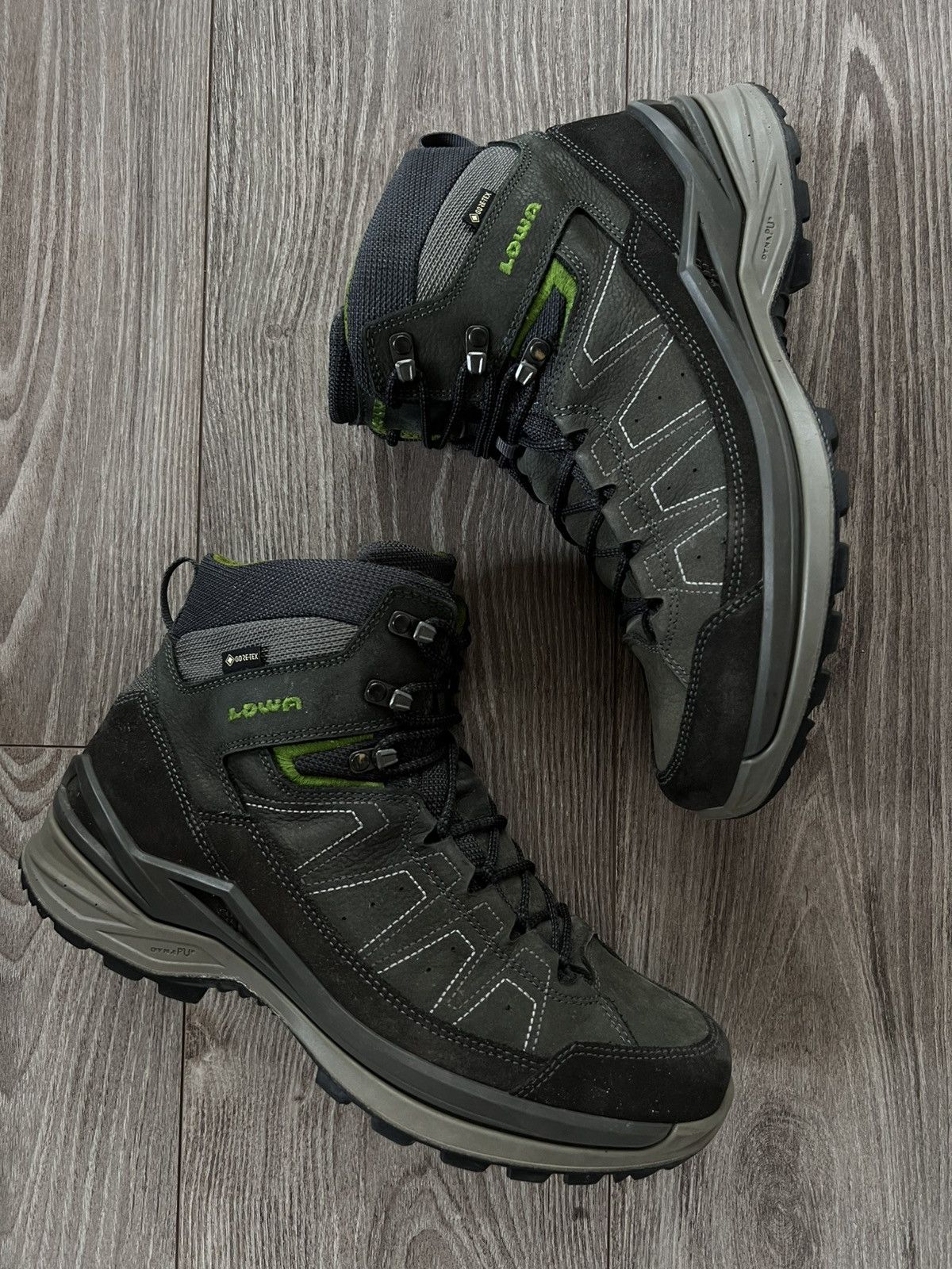 LOWA Lowa Toro Evo GTX Gore-Tex Mid Gorpcore Trail Boots Size US 9.5 / EU 42-43 - 1 Thumbnail