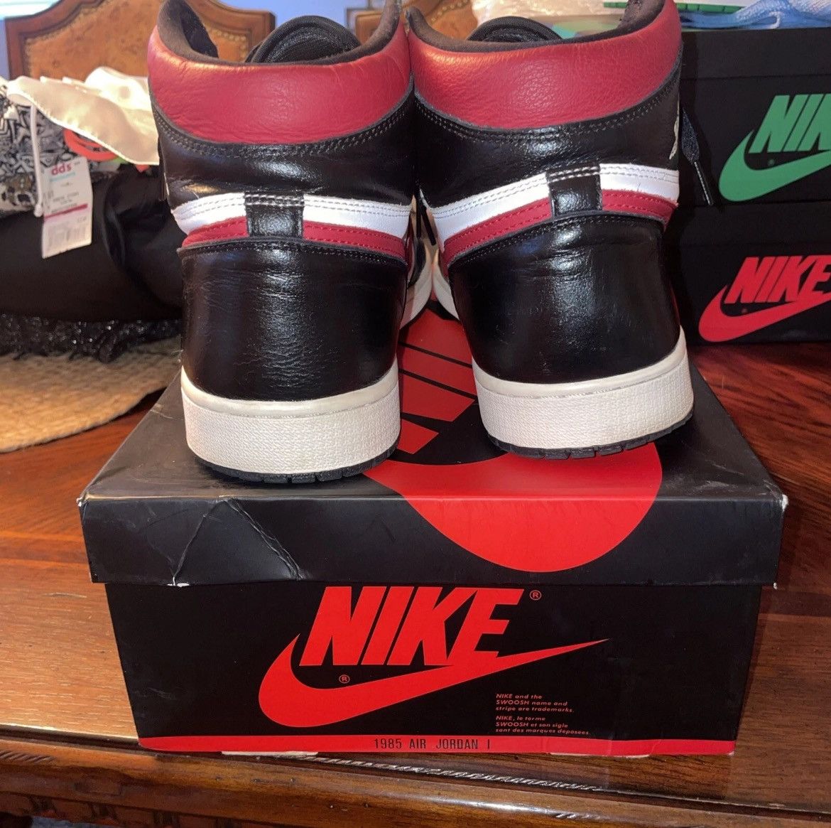 Jordan Brand Jordan 1 Retro High Black Gym Red Size US 12 / EU 45 - 4 Thumbnail