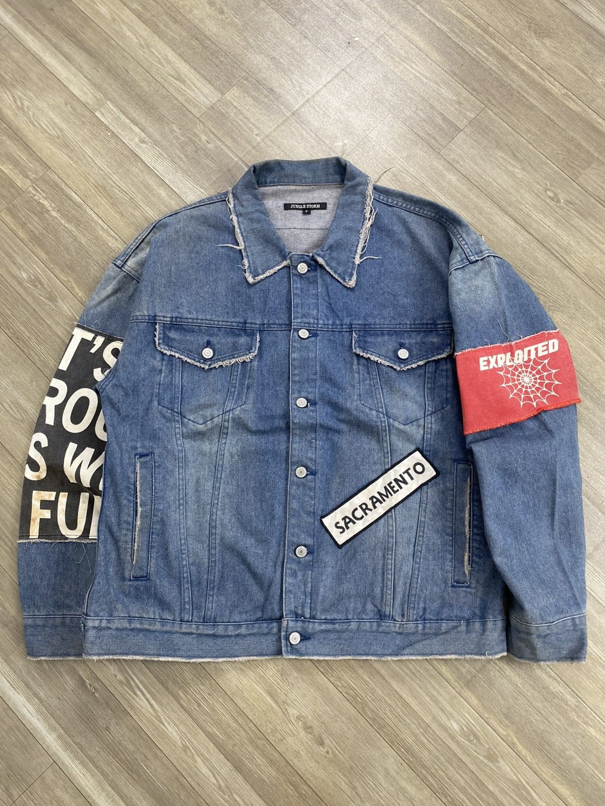 If Six Was Nine Vintage Jungle Storm Distressed Patch Punk Lgb Denim Jacket Size US XL / EU 56 / 4 - 18 Thumbnail