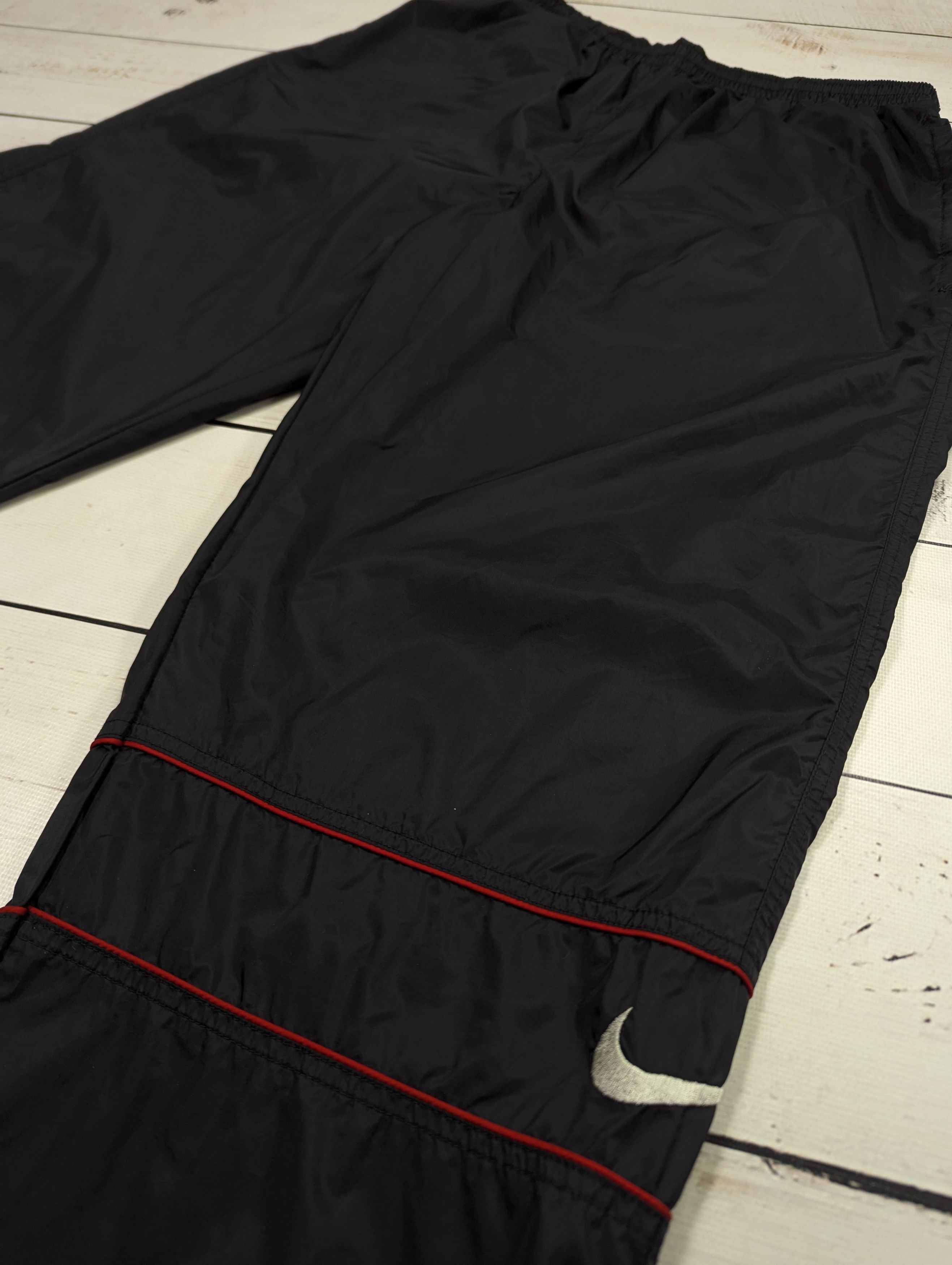 Nike Nike Nylon vintage pants Size XL Size US 36 / EU 52 - 6 Thumbnail