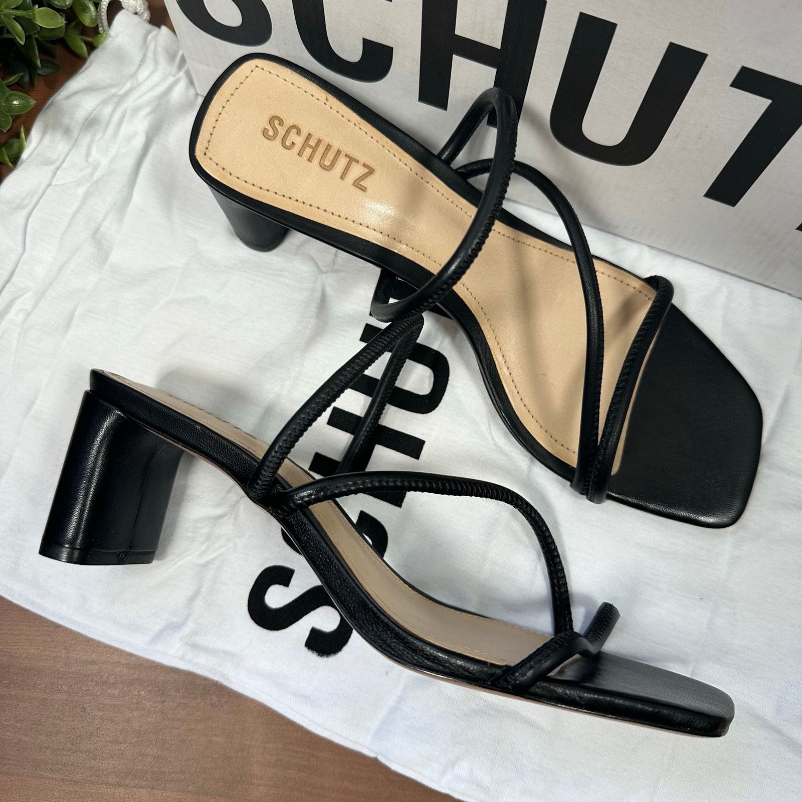 SCHUTZ Schutz Chessie Mid Leather Mid Heel Sandals Black Size 11 Size US 11 / IT 41 - 2 Thumbnail