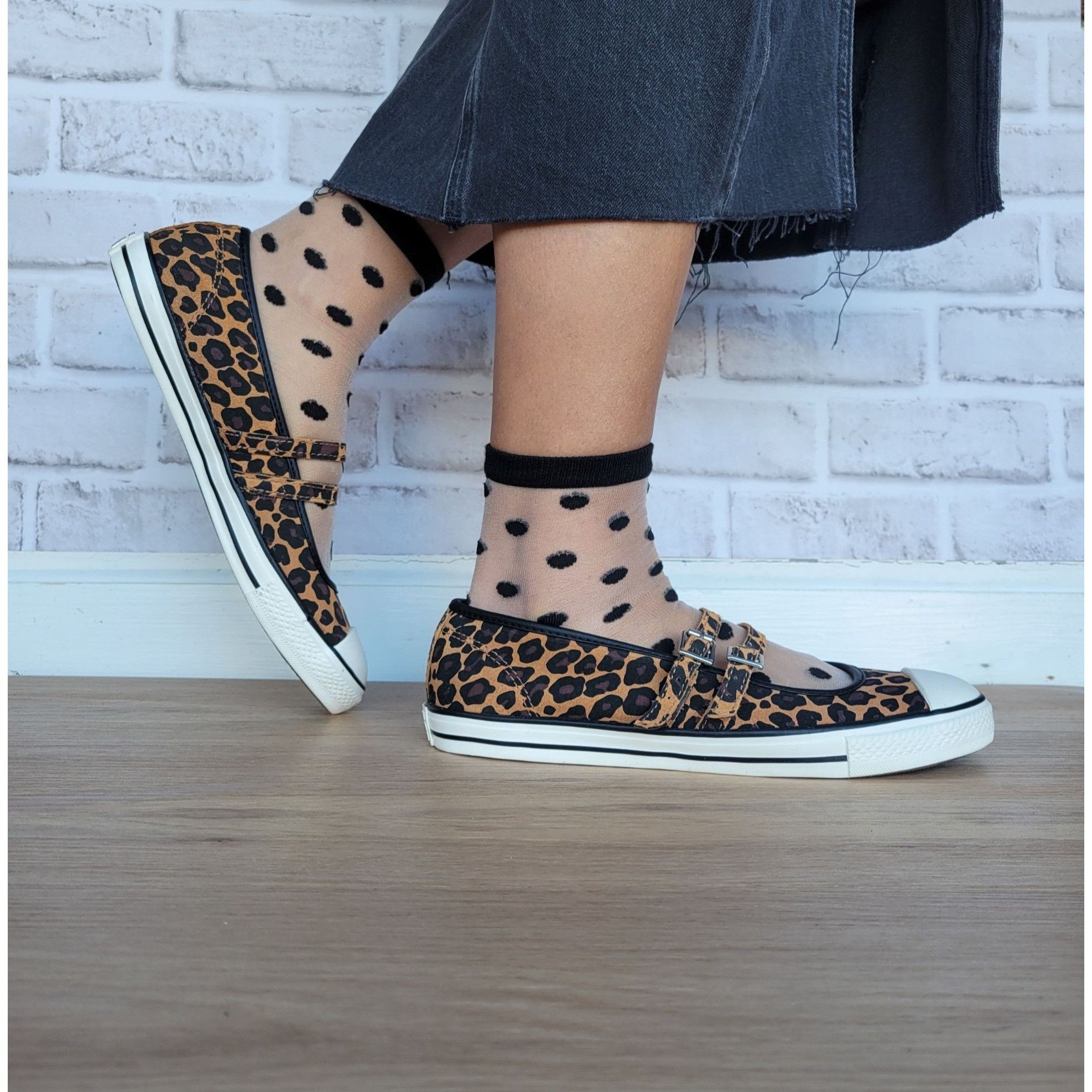 Converse ⭐Converse Dainty Mary Jane Leopard Sz 9 Womens shoes Sneaker Size US 9 / IT 39 - 3 Thumbnail