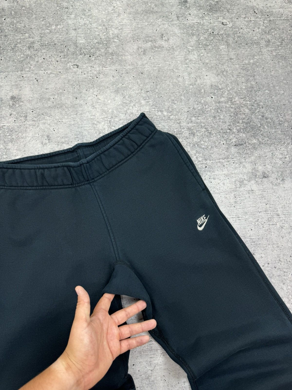 Nike Vintage Nike Swoosh Logo Dark Blue Sweatpants Track Pants S Size US 30 / EU 46 - 9 Thumbnail