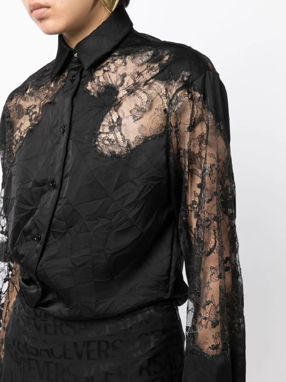 Versace o1y0226 Solid Color Shirt in Black Size S / US 4 / IT 40 - 5 Thumbnail