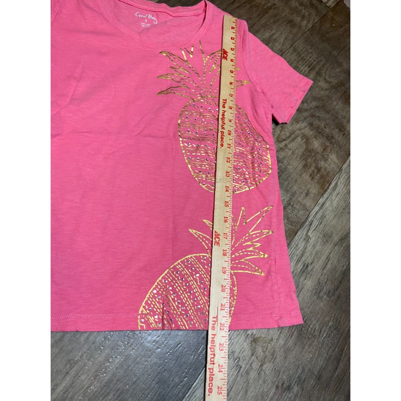 Vintage CORAL BAY Shirt Womens S Short Sleeve Tee Pink Pineapple Graphic Top Shirt Size S / US 4 / IT 40 - 2 Thumbnail