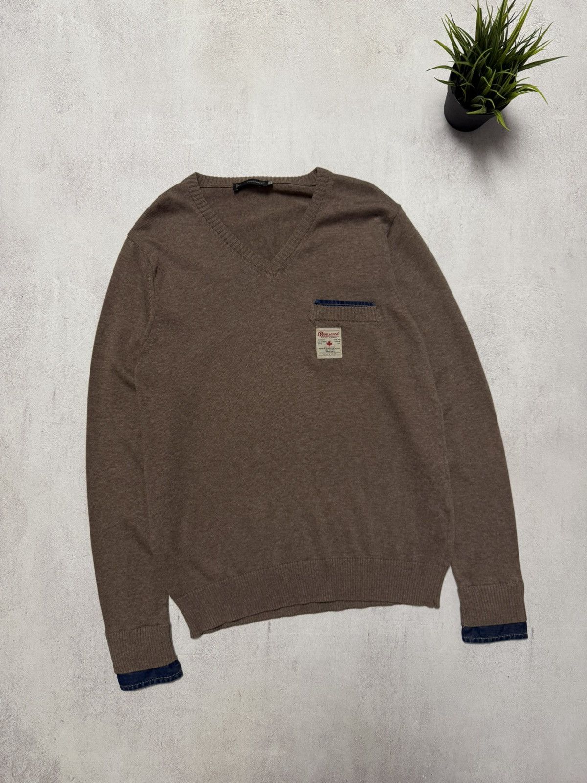 Designer × Dsquared2 Vintage Dsquared2 Sweater Pullover V Neck Mens 90s Size US L / EU 52-54 / 3 - 1 Thumbnail