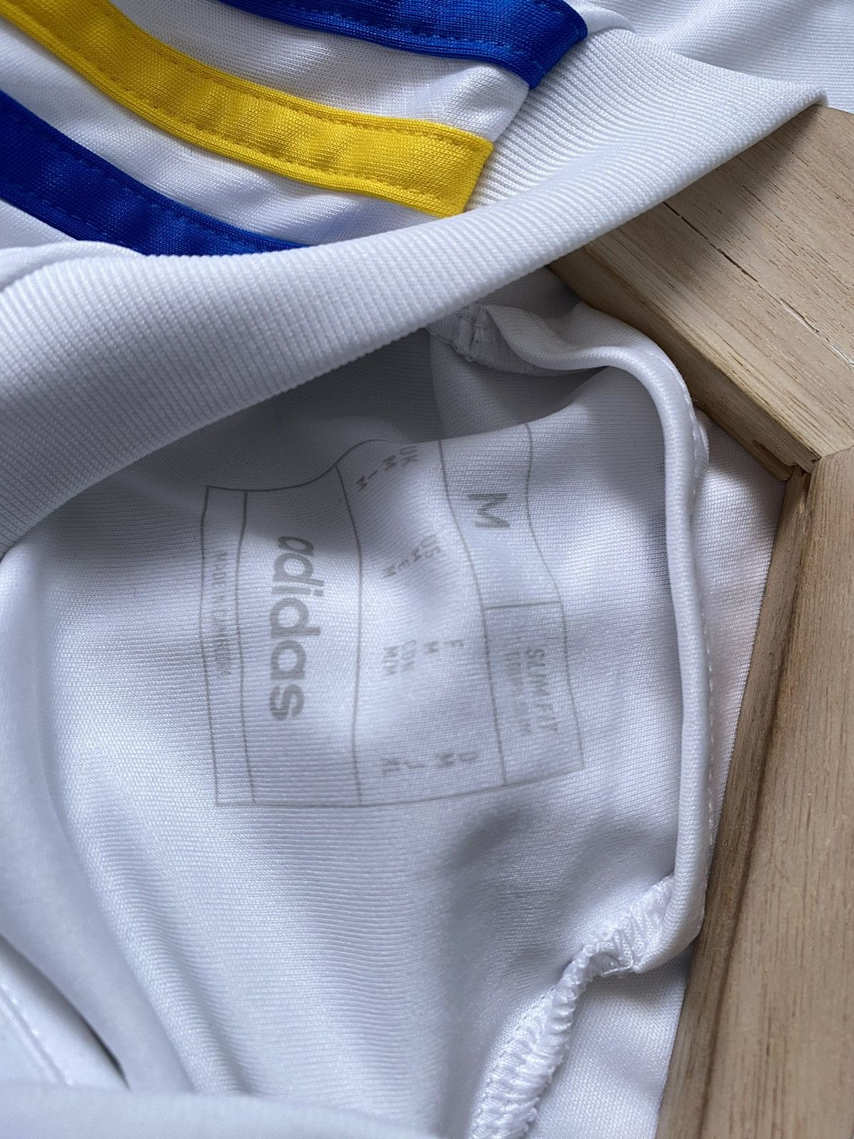 Adidas ADIDAS Leeds United 2022/2023 Home Football Soccer Jersey Size US M / EU 48-50 / 2 - 10 Thumbnail