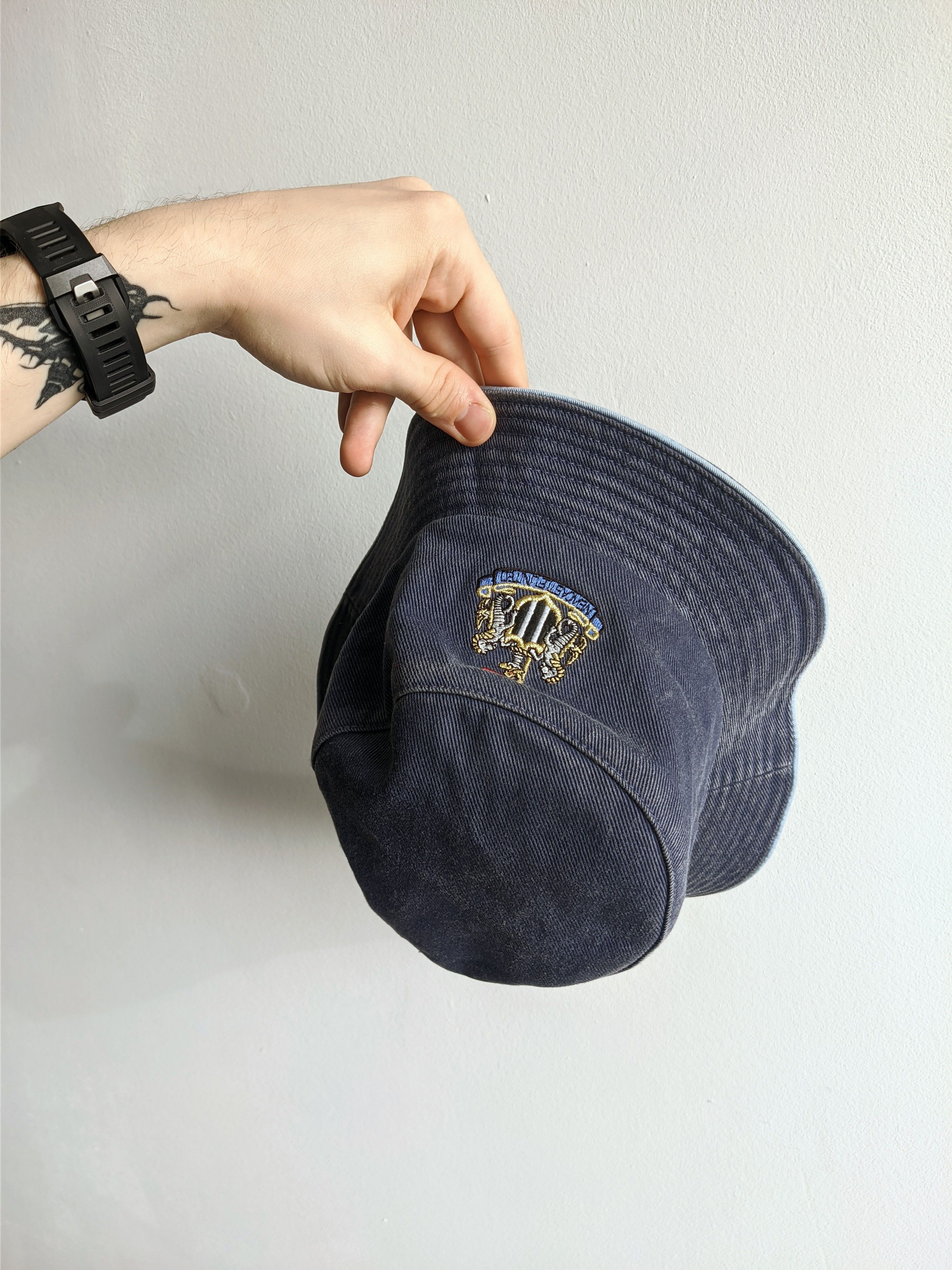Adidas Vintage adidas bucket hat 90s y2k Size ONE SIZE - 6 Thumbnail