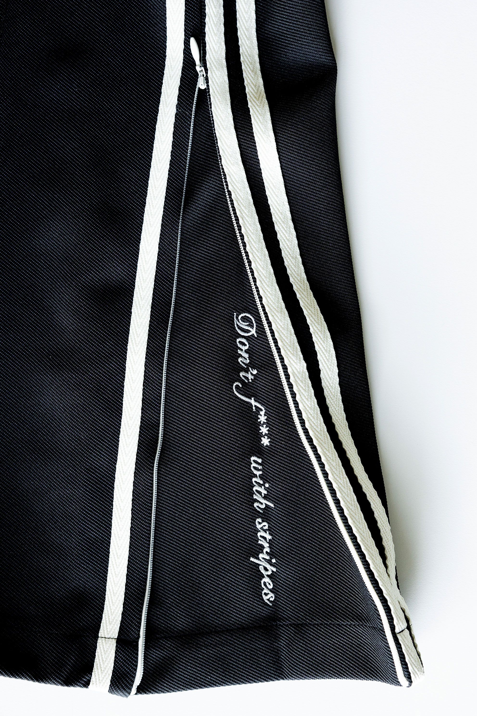 Adidas ADIDAS X AVAVAV TRACK PANTS Size US 32 / EU 48 - 1 Thumbnail