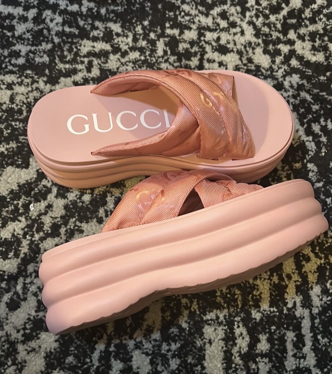 Gucci Gucci GG Platform Slide Sandal size 37 Size US 7 / IT 37 - 3 Thumbnail