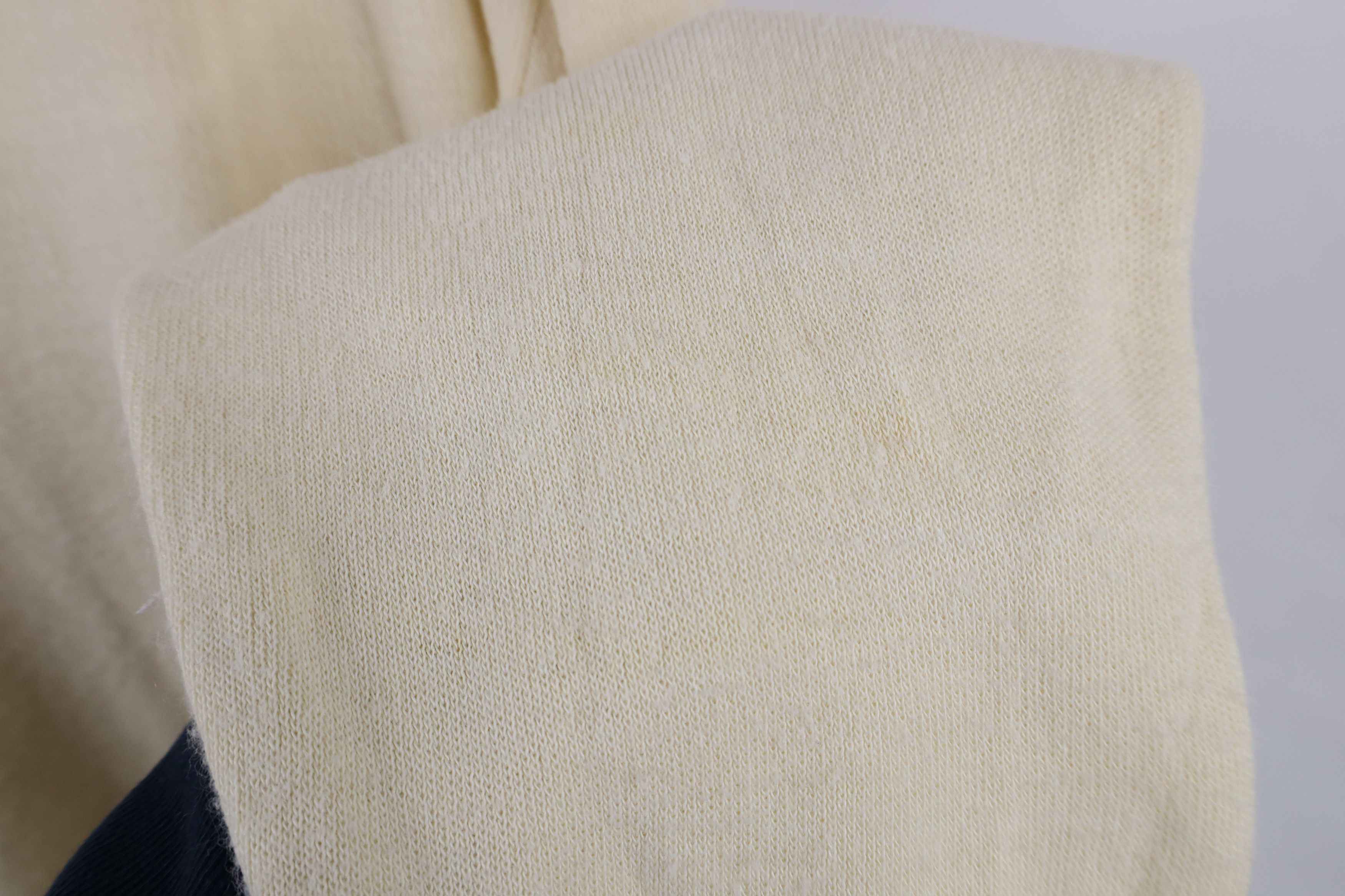 Vintage Vintage 70s Streetwear Blank Knit V-Neck Sweater Cream USA Size US XL / EU 56 / 4 - 10 Thumbnail