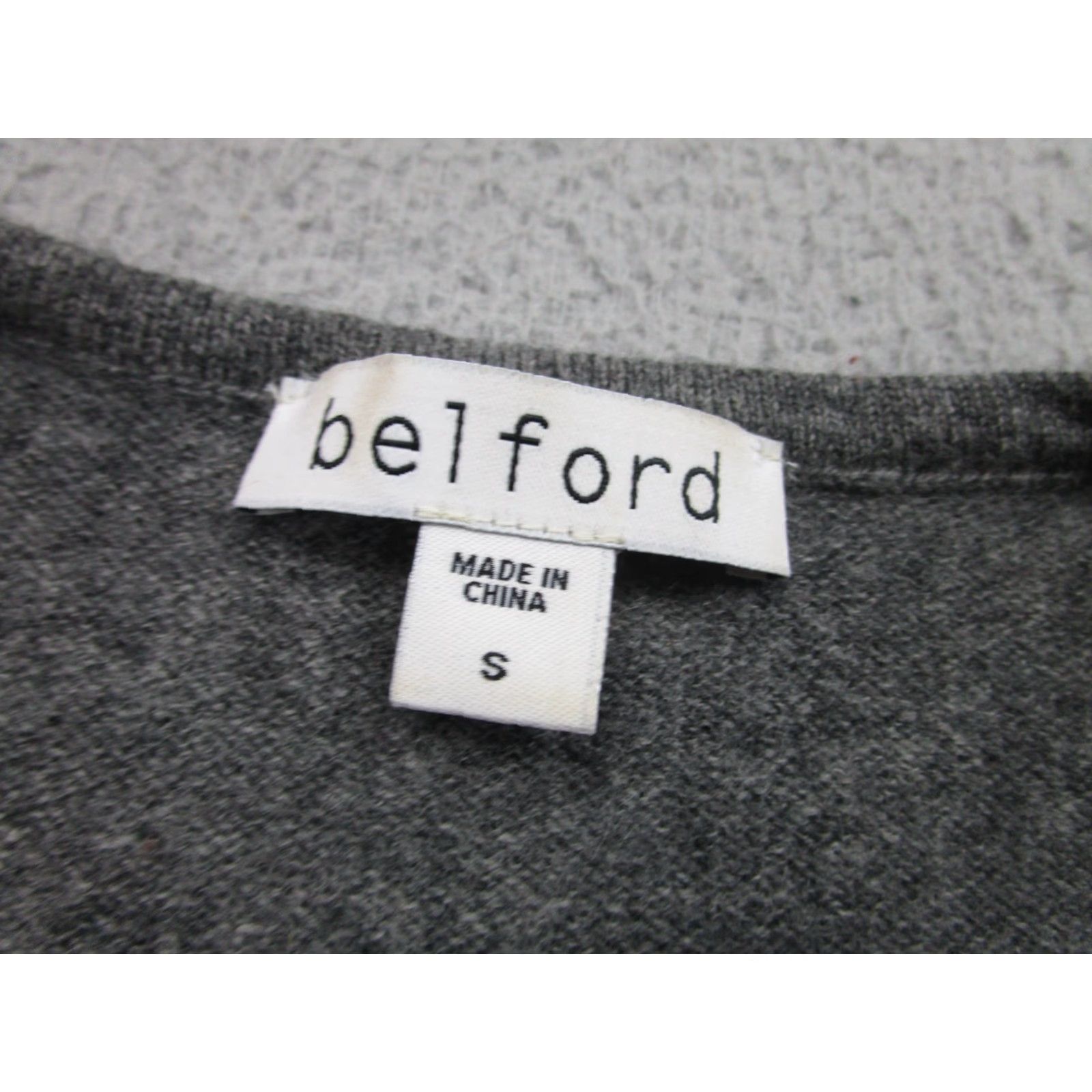 Vintage VINTAGE Belford 100% Cashmere V-neck Sweater Womens Small Knit Pullover Gray Academia Size S / US 4 / IT 40 - 5 Thumbnail