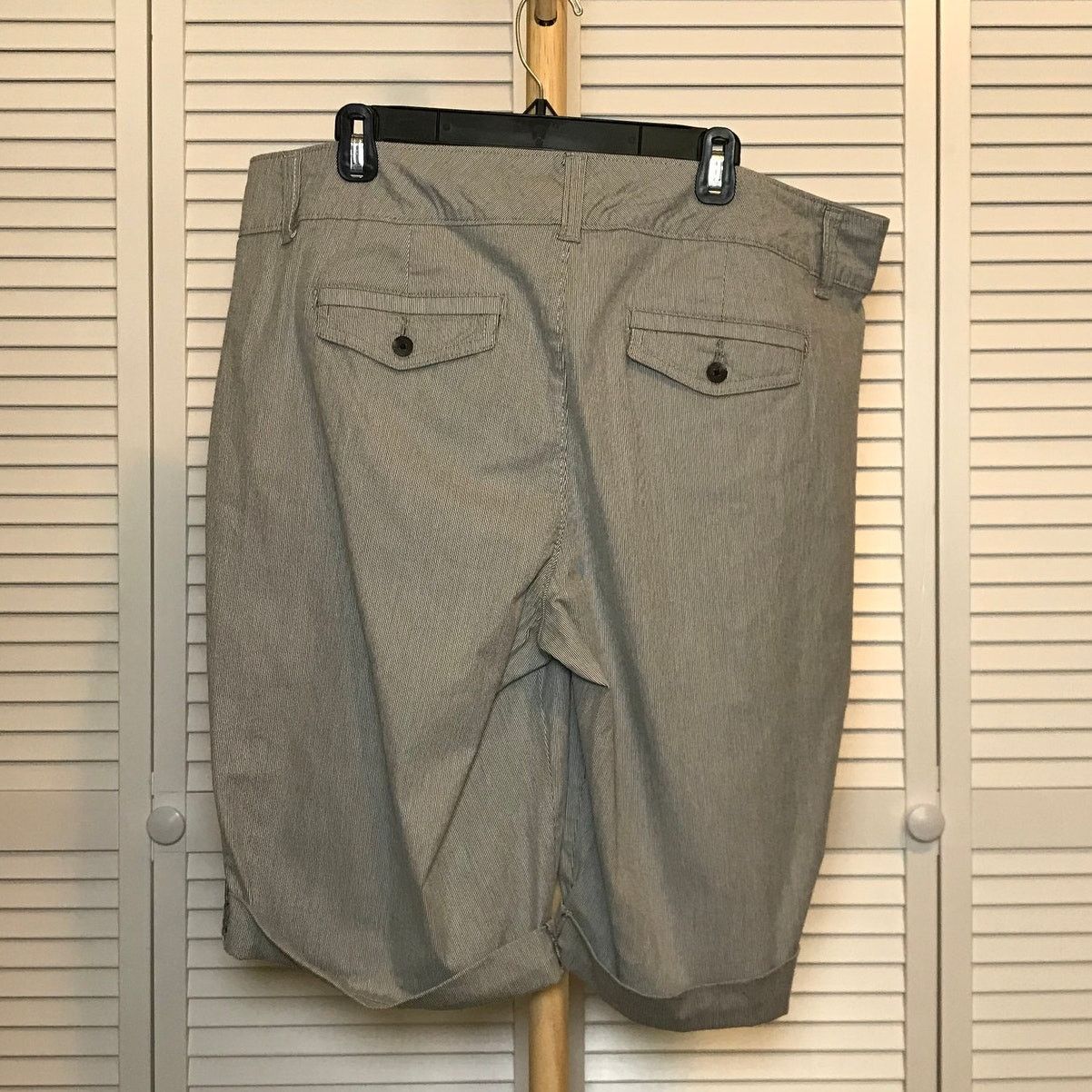 Other NWT Charter Club Stripe Mid-rise Bermuda Jean Shorts 18 Size 40" / US 18 - 2 Thumbnail