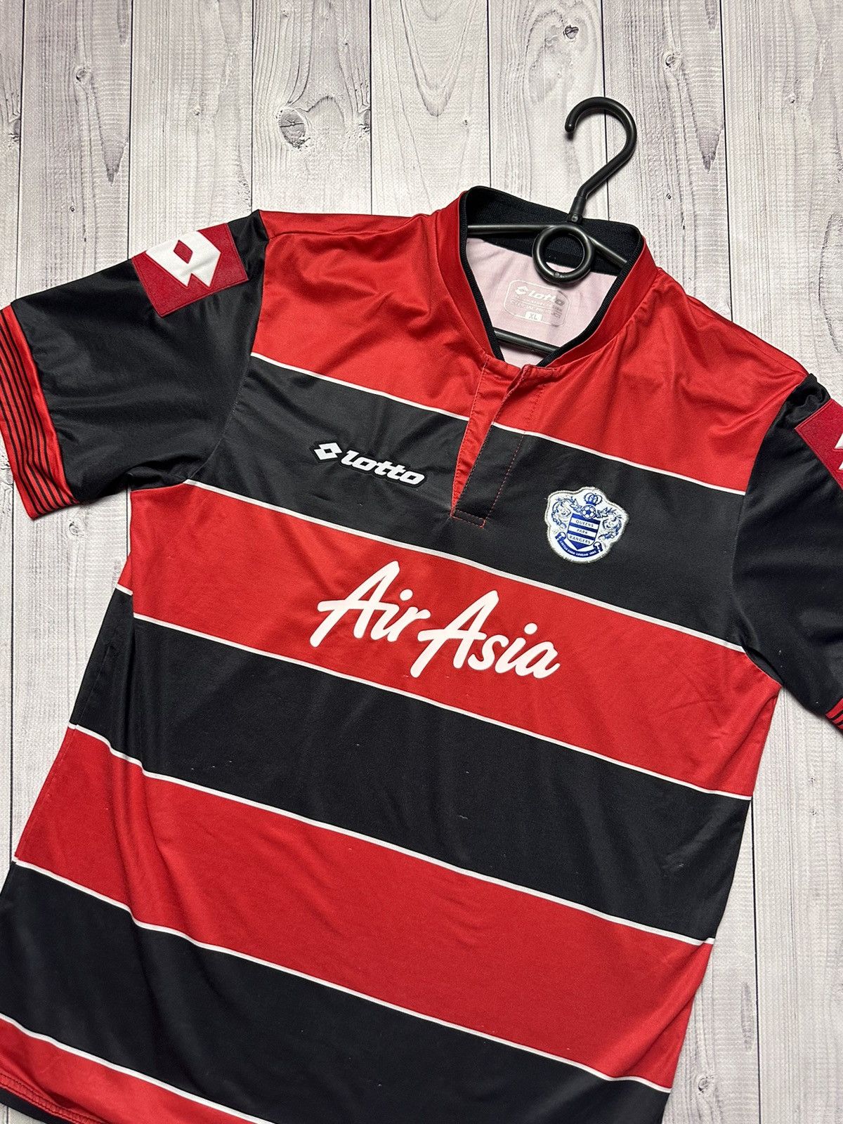 Lotto Sport × Vintage Vintage lotto soccer jersey Queens Park Rangers away Xs/S Size US S / EU 44-46 / 1 - 2 Thumbnail