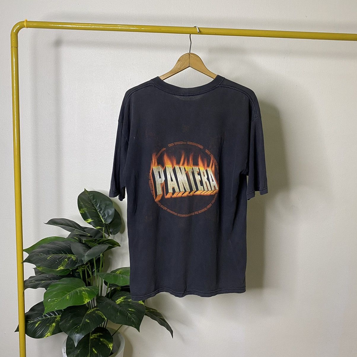 Band Tees × Vintage Vintage 2000s Pantera Cowboys From Hell Faded Black T Shirt Size US M / EU 48-50 / 2 - 4 Thumbnail