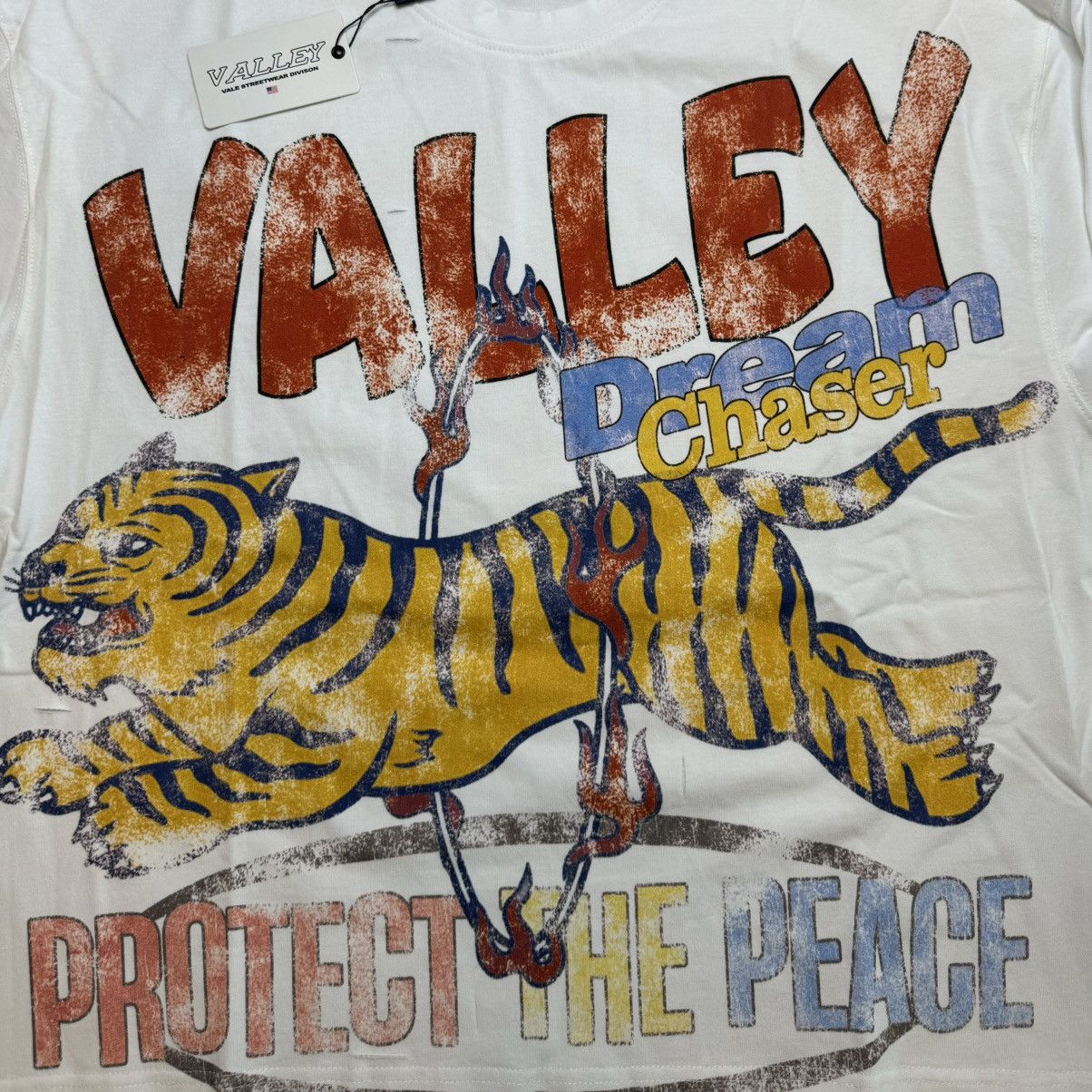 Vale Vale Forever Dream Chaser Tiger Long Sleeve SIZE XXL Size US XXL / EU 58 / 5 - 4 Thumbnail