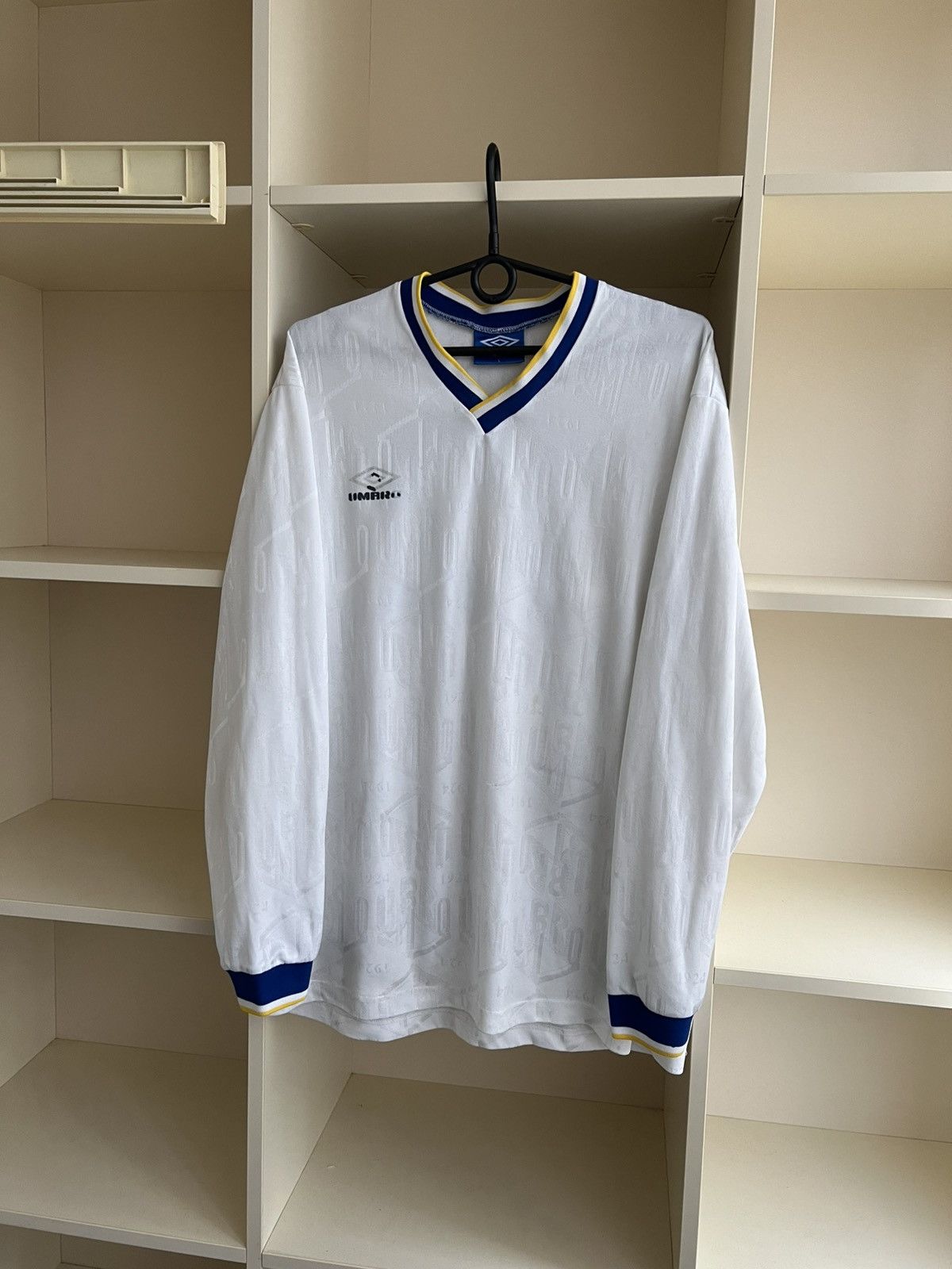 Umbro Vintage 90s Umbro Jersey Football Long Sleeve Soccer Size L Size US L / EU 52-54 / 3 - 3 Thumbnail