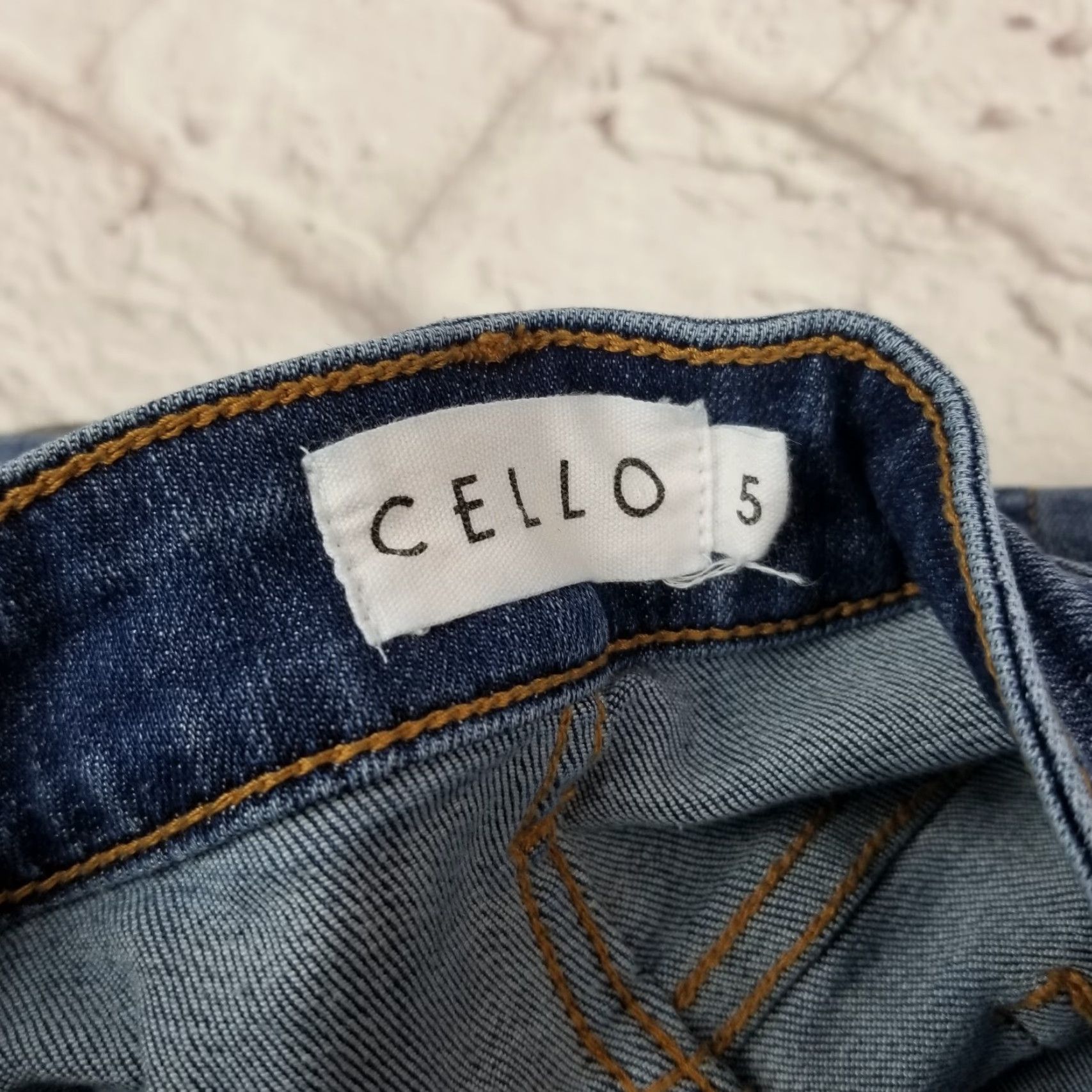 Vintage Cello Jeans Jeggings Medium Wash High Rise Distressed Womens Teens Junior Size 5 5-Pocket Denim Cotton Blend Belt Loops Regular Model Cello Size 27" / US 4 / IT 40 - 4 Thumbnail