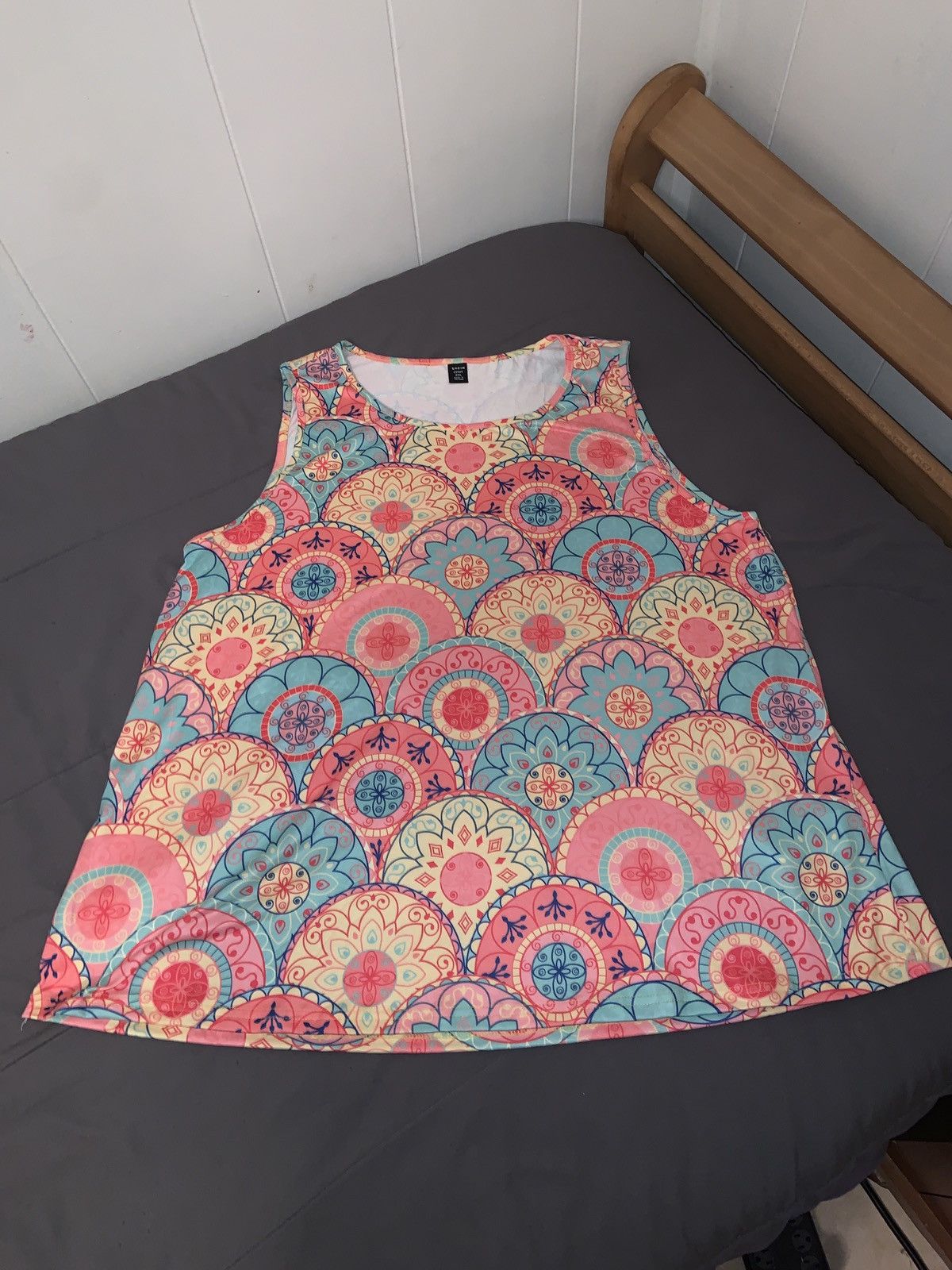Shein Womens Emory Rose Tank Top - Size 2XL - Multi Color Size XXL / US 16-18 / IT 52-54 - 1 Thumbnail
