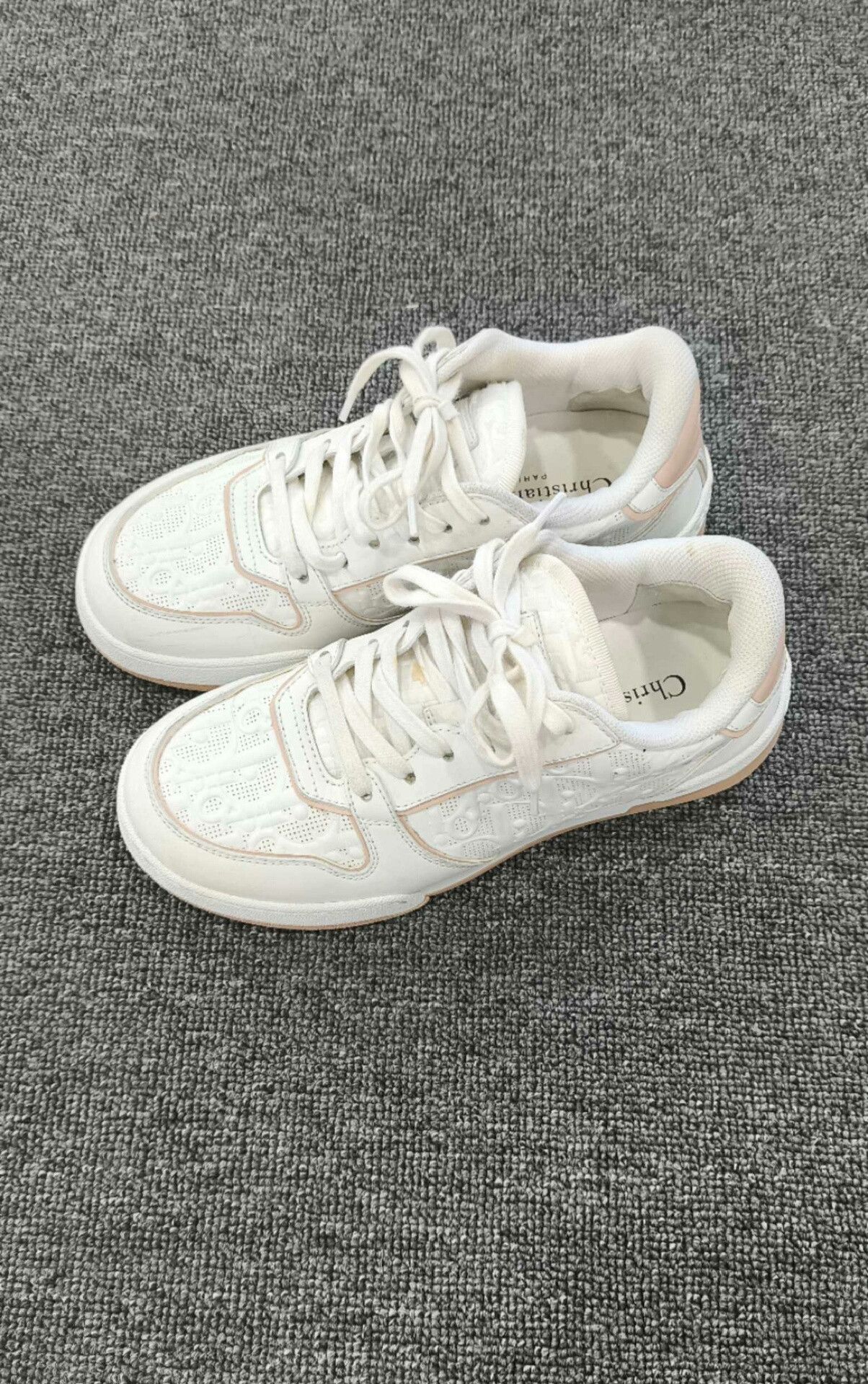 Dior Dior Printed Lowtop Sneakers us_5 Women Size US 5 / IT 35 - 1 Thumbnail