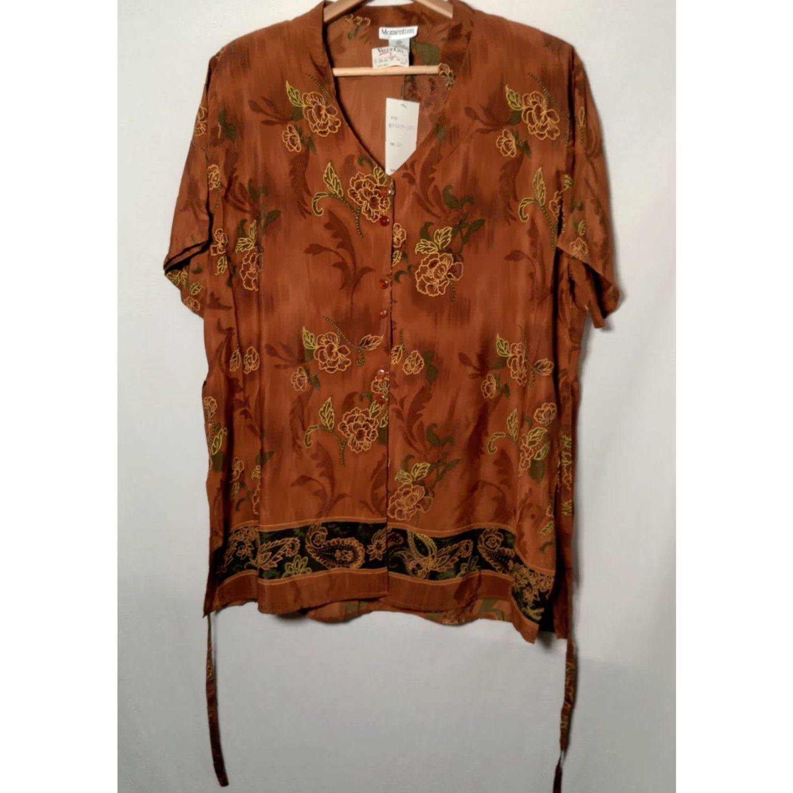 Vintage Momentum Blouse Women's Plus 2X Brown Floral Short Sleeve Tie Back Vintage 90s NOS Fairy V-Neck Button Blouse Size XXL / US 16-18 / IT 52-54 - 3 Thumbnail