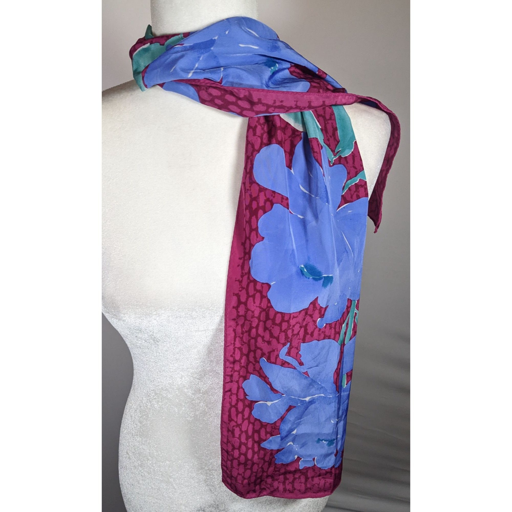 Other Vintage 70s Veresa By Vera Magenta And Periwinkle Floral Sca Size ONE SIZE - 4 Thumbnail
