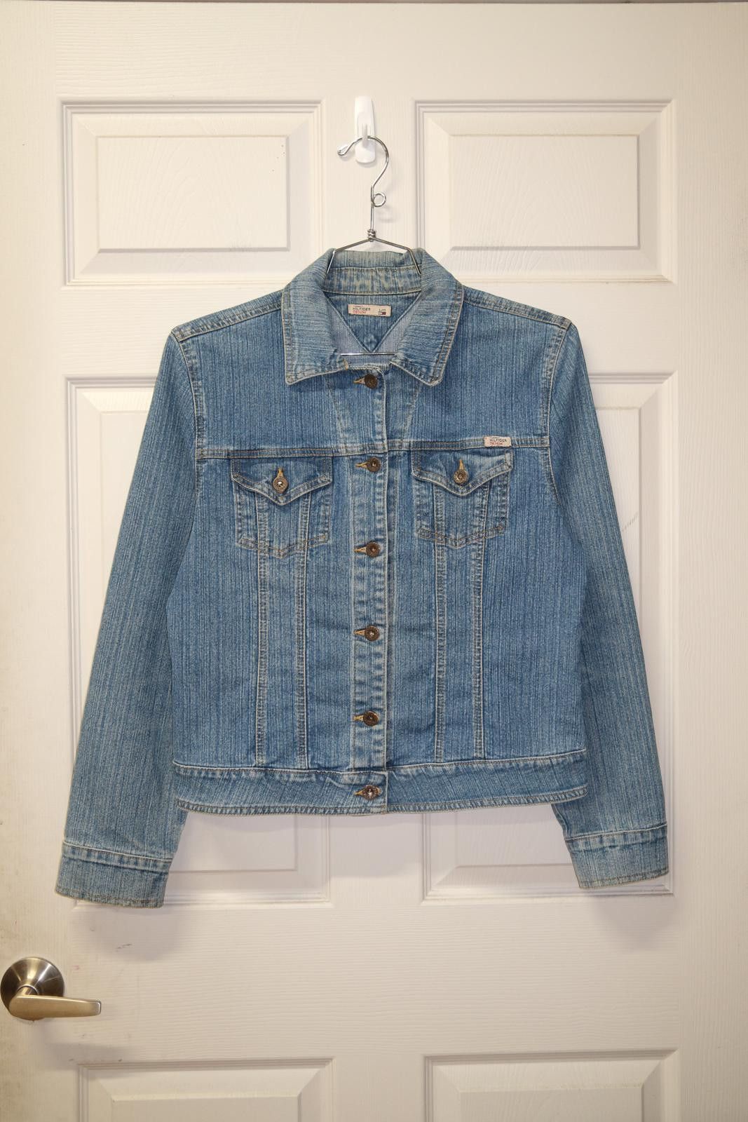Tommy Hilfiger 00's Tommy Hilfiger Denim Trucker Denim Jacket Size L / US 10 / IT 46 - 1 Thumbnail