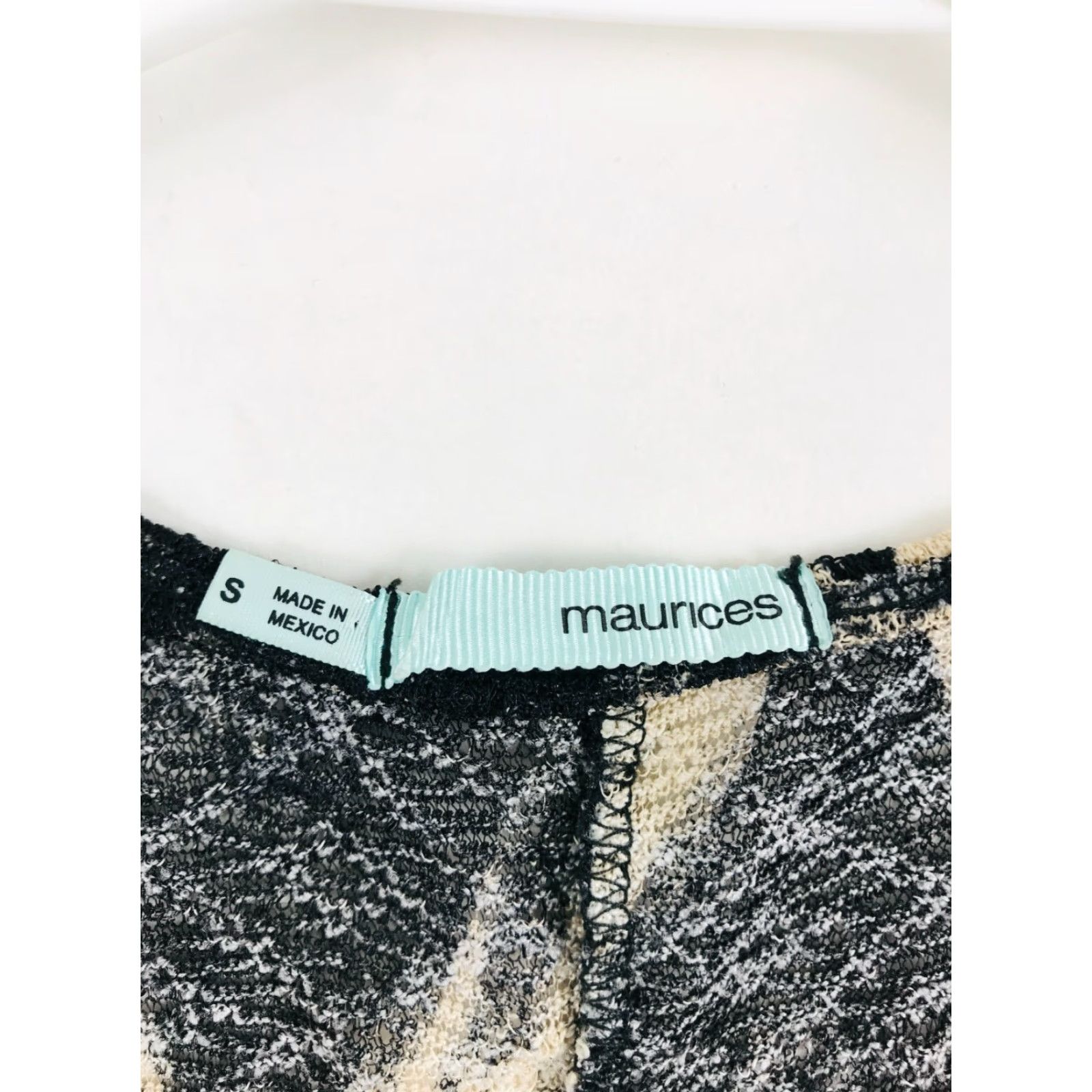 Vintage Maurices Tank Top Women's Size S Black Tan Wooded Chevron Beads Plunging Neck Shirt Adult Womens Tank Black Beaded V-Neck Modern 90s? Size S / US 4 / IT 40 - 5 Thumbnail