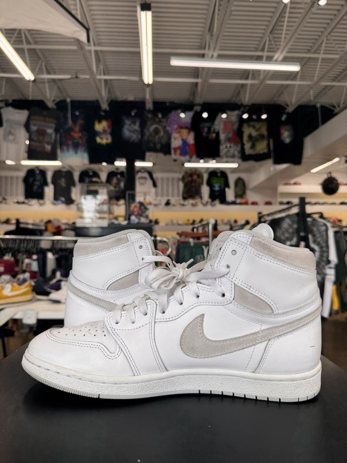 Jordan Brand × Nike Air Jordan 1 Retro High ‘85 Neutral Grey Size 11 (2021) Size US 11 / EU 44 - 4 Thumbnail